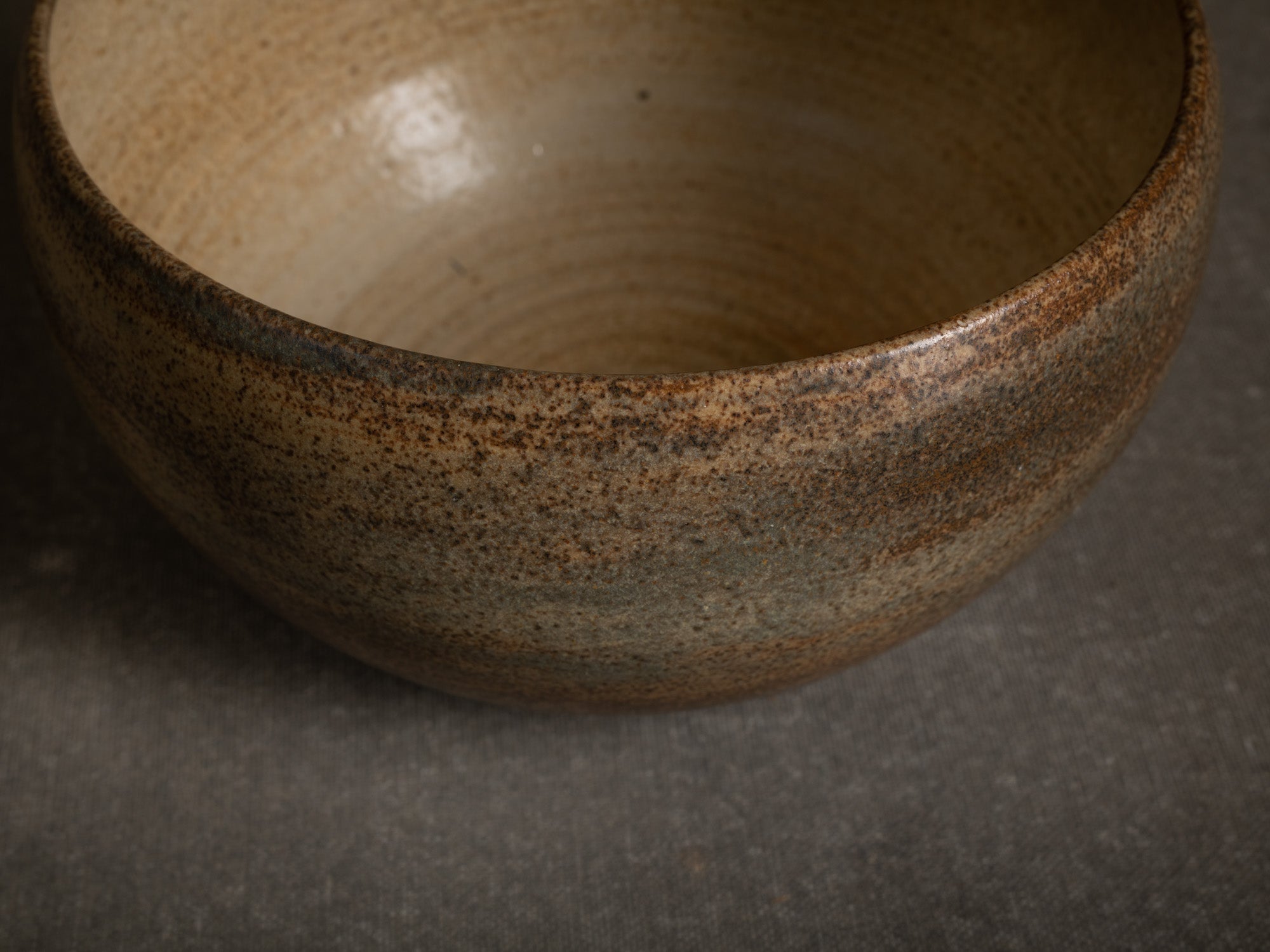 Coupe de Jacques Lacheny, France (vers 1975-80)..Bowl by Jacques Lacheny in Saint‑Amand‑en‑Puisaye, France (circa 1975-80)
