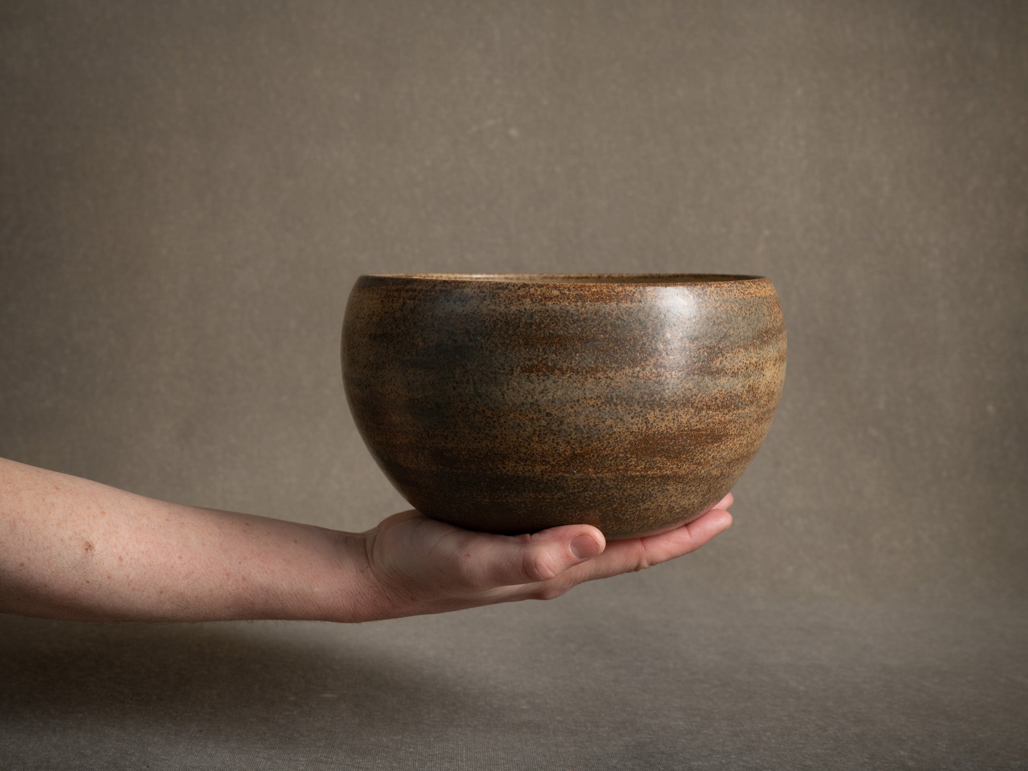Coupe de Jacques Lacheny, France (vers 1975-80)..Bowl by Jacques Lacheny in Saint‑Amand‑en‑Puisaye, France (circa 1975-80)