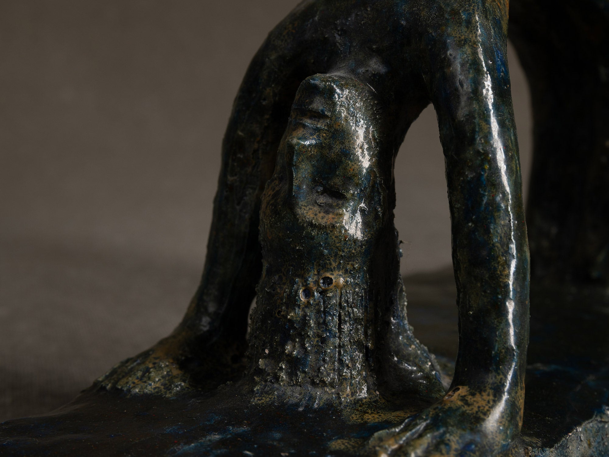 Sculpture, le cirque "Acrobate renversé" par Fernand Joris, Belgique (1951-66)..Unique outsider art clay sculpture, the circus "acrobate renversé" by Fernand Joris, Belgium (1951-66)
