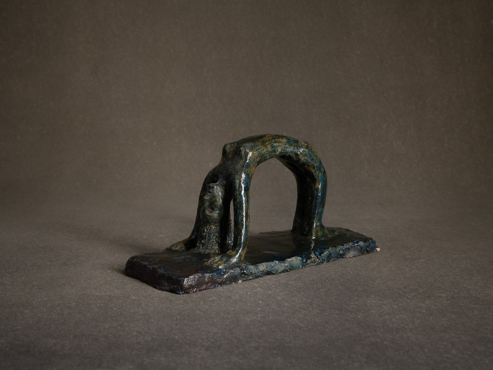 Sculpture, le cirque "Acrobate renversé" par Fernand Joris, Belgique (1951-66)..Unique outsider art clay sculpture, the circus "acrobate renversé" by Fernand Joris, Belgium (1951-66)
