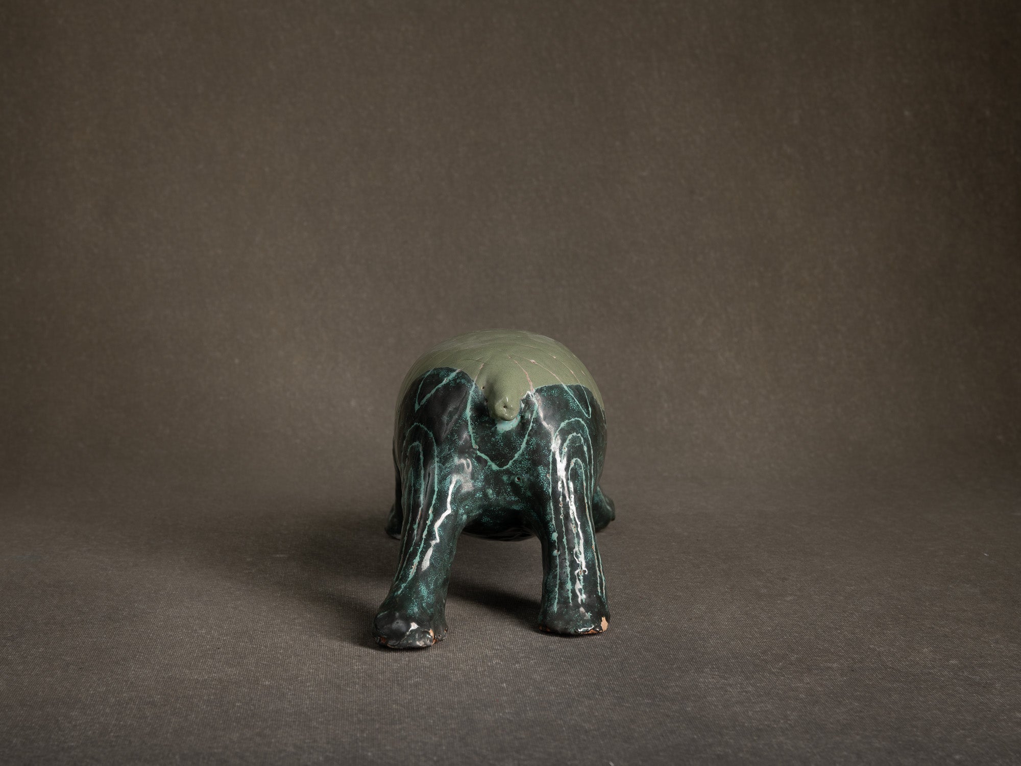 Sculpture "Dinosaure carapaçonné" par Fernand Joris, Belgique (1951-66)..Unique outsider art clay sculpture "dinosaurus" by Fernand Joris, Belgium (1951-66)