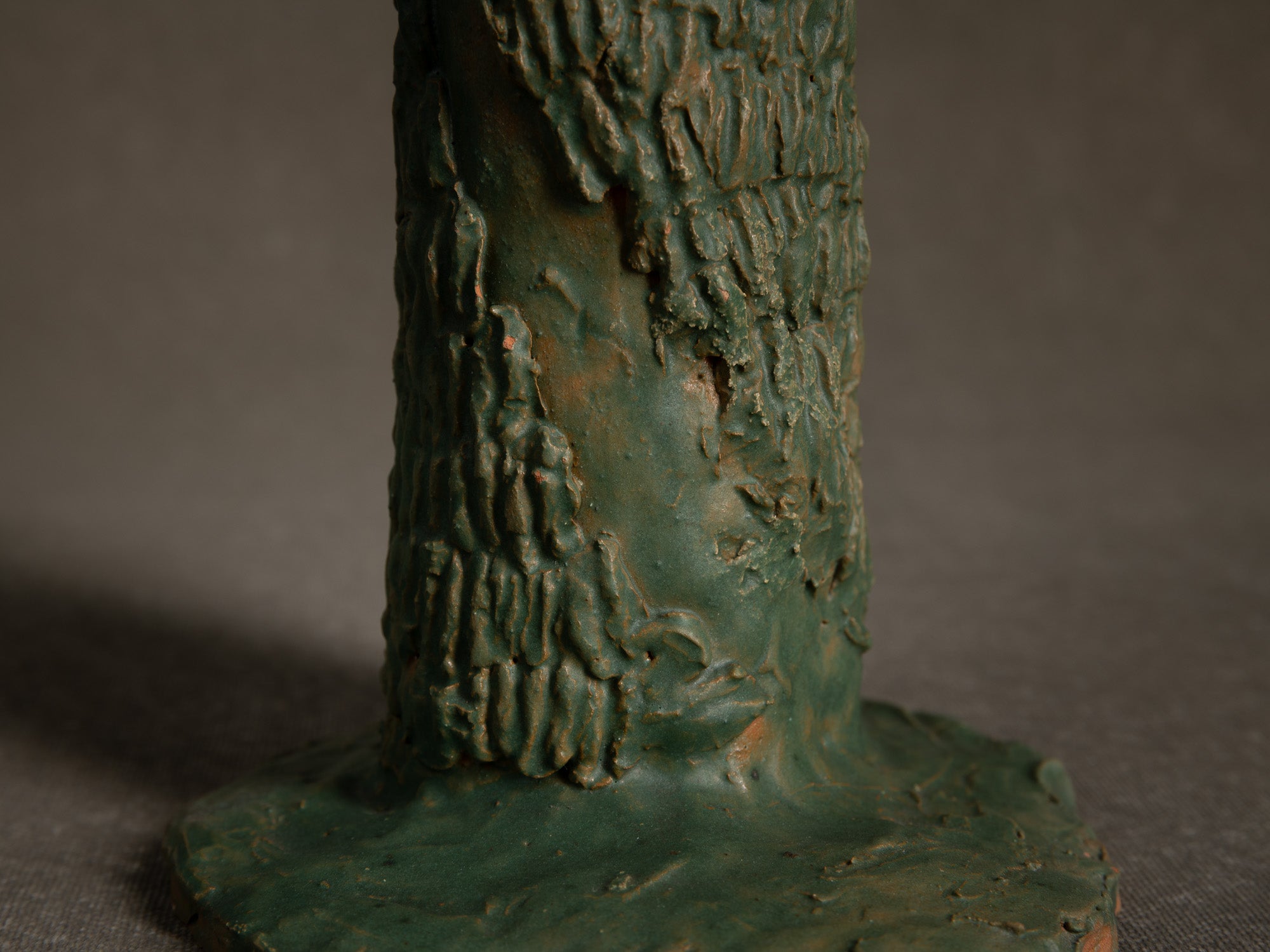 Sculpture "Naissance du dinosaure" par Fernand Joris, Belgique (1951-66)..Unique outsider art clay sculpture "dino's birth" by Fernand Joris, Belgium (1951-66)