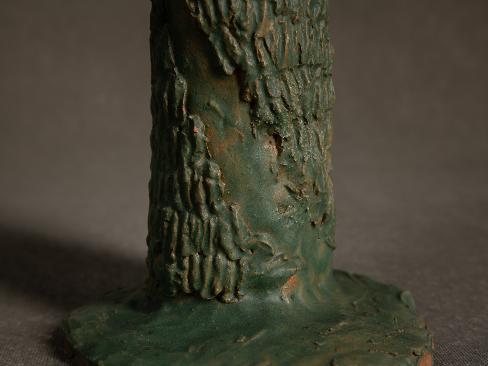 Sculpture "Naissance du dinosaure" par Fernand Joris, Belgique (1951-66)..Unique outsider art clay sculpture "dino's birth" by Fernand Joris, Belgium (1951-66)