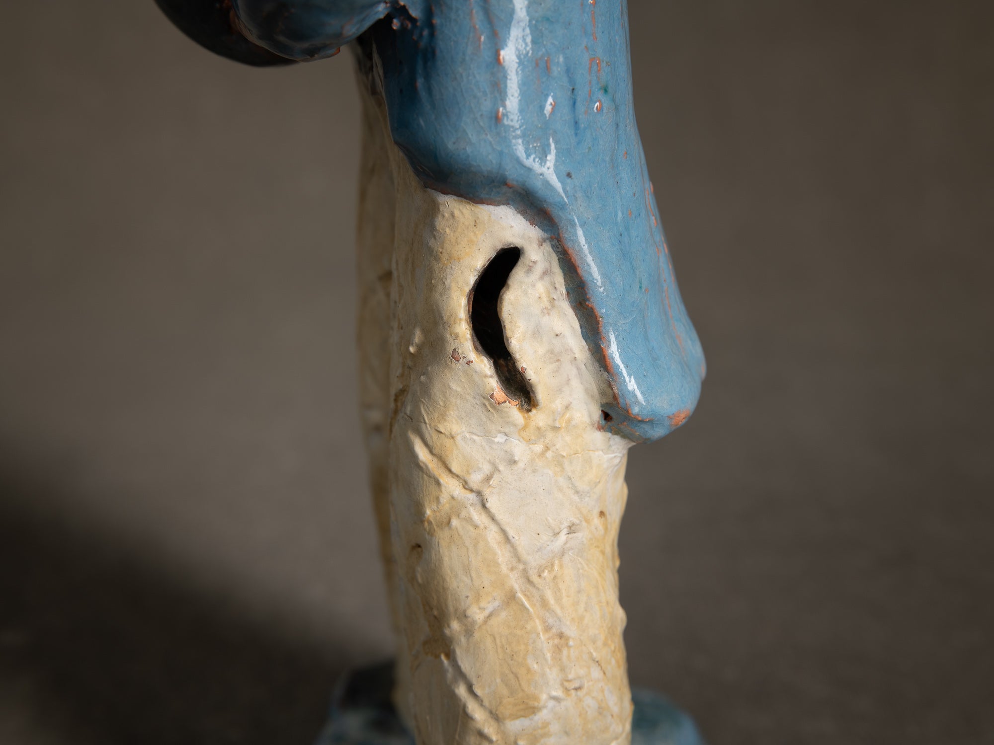 Sculpture, le cirque "Clown saxophoniste" par Fernand Joris, Belgique (1951-66)..Unique outsider art clay sculpture, the circus "saxophonist clown" by Fernand Joris, Belgium (1951-66)