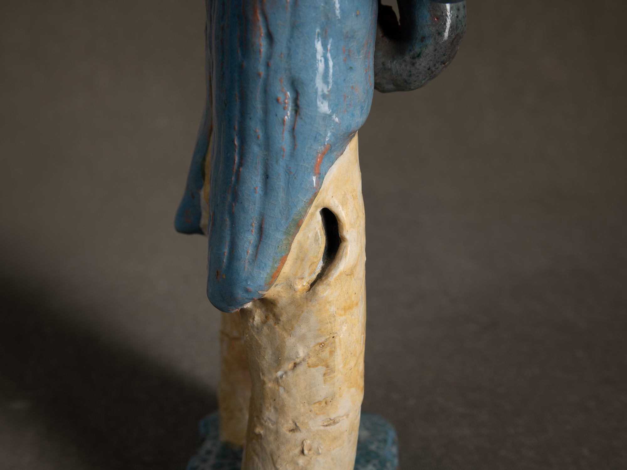 Sculpture, le cirque "Clown saxophoniste" par Fernand Joris, Belgique (1951-66)..Unique outsider art clay sculpture, the circus "saxophonist clown" by Fernand Joris, Belgium (1951-66)