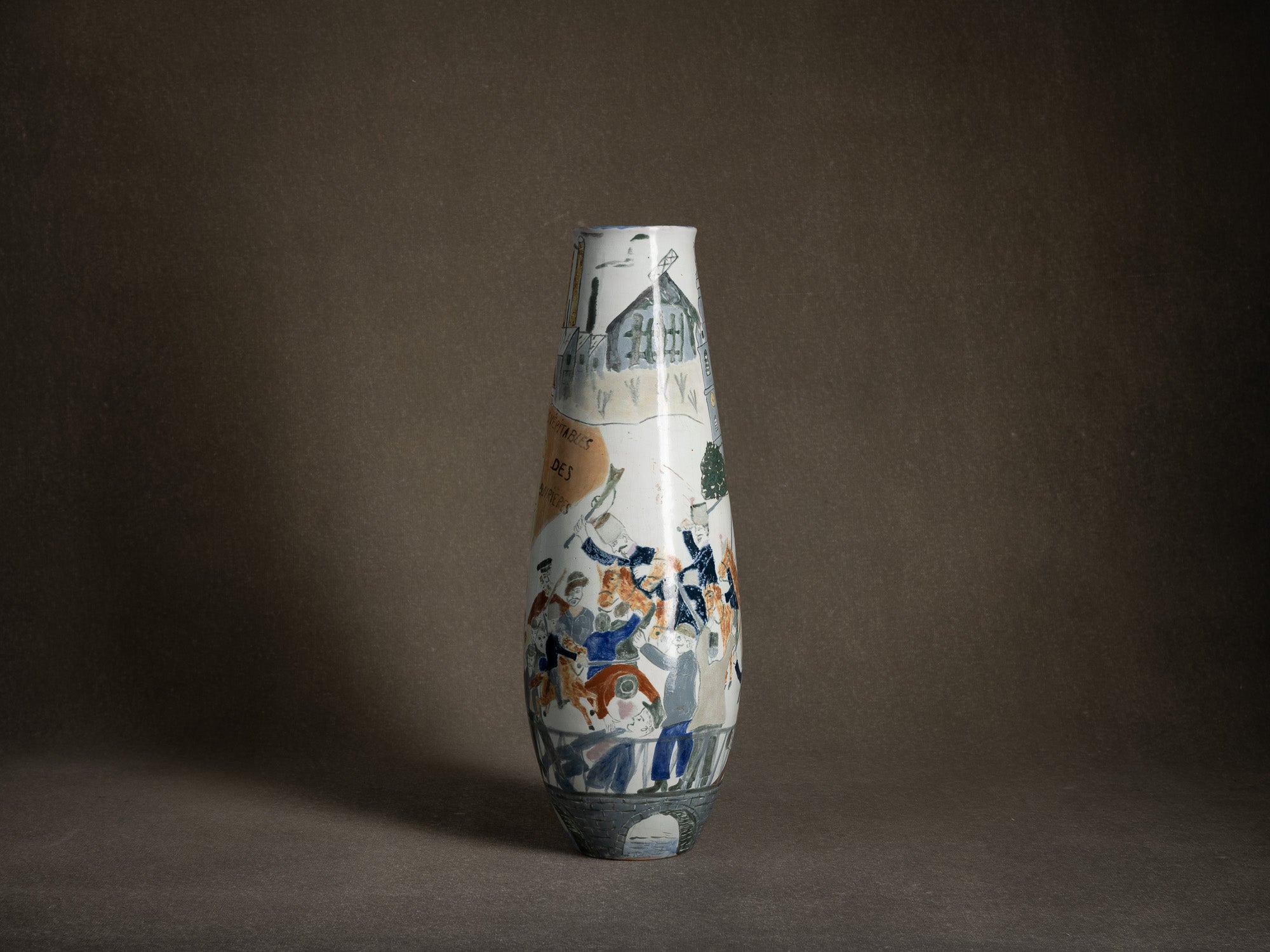 Important vase historié "Les révoltes ouvrières de 1886" par Fernand Joris, Belgique (1951-66)..Unique outsider art clay vase "les révoltes ouvrières de 1886" by Fernand Joris, Belgium (1951-66)
