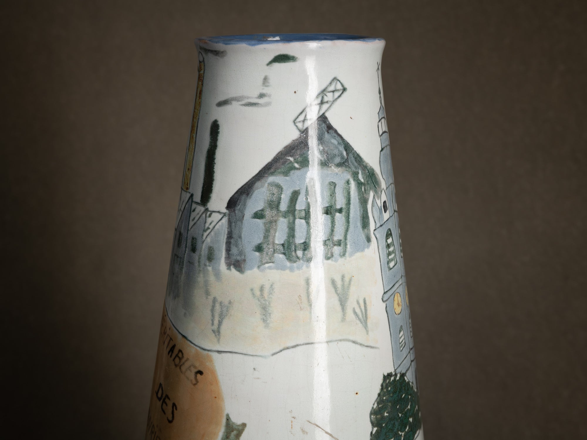 Important vase historié "Les révoltes ouvrières de 1886" par Fernand Joris, Belgique (1951-66)..Unique outsider art clay vase "les révoltes ouvrières de 1886" by Fernand Joris, Belgium (1951-66)