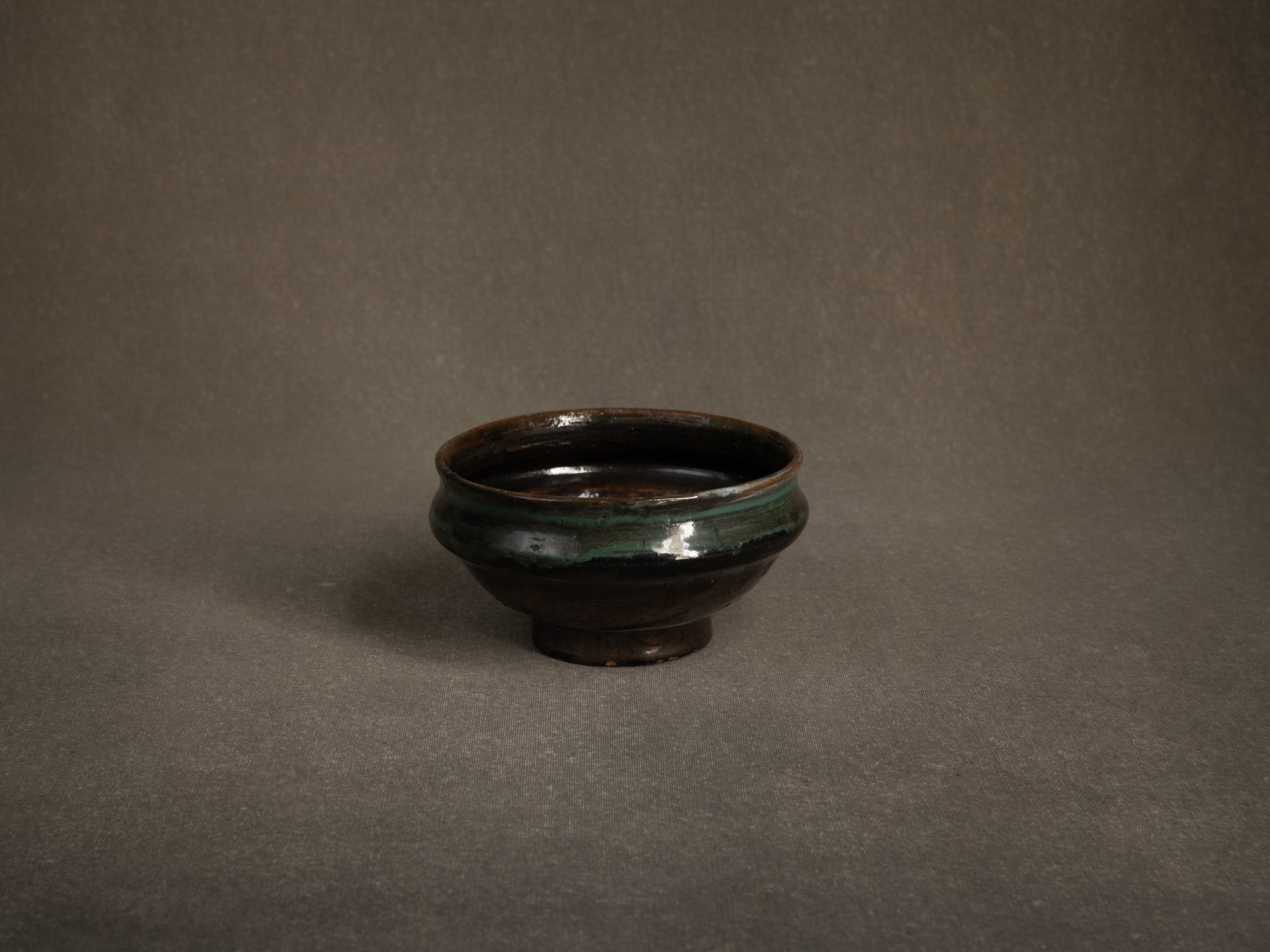 Coupe vide‑poche de Jean Brisy, France (vers 1960)..Bowl by Jean Brisy, France (circa 1960)