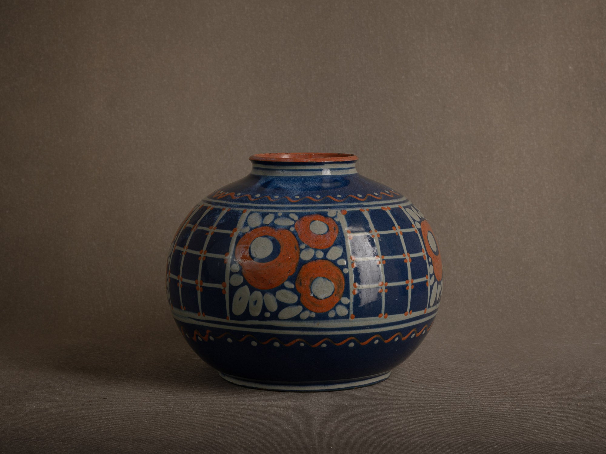 Rare vase art déco en terre vernissée de Soufflenheim par Léon Elchinger, France (vers 1925)..Rare art deco vase in glazed earthenware from Soufflenheim by Léon Elchinger, France (circa 1925)