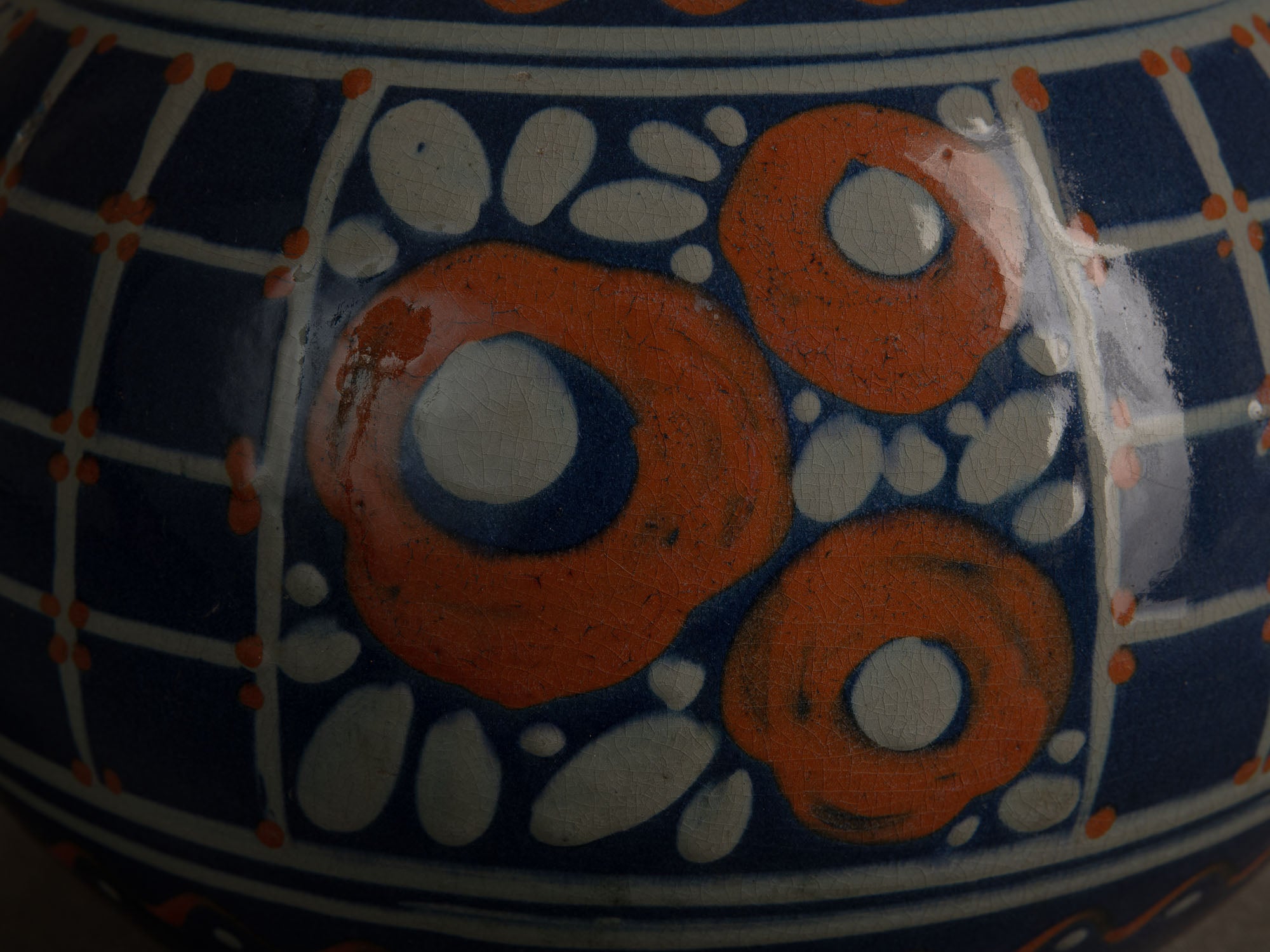 Rare vase art déco en terre vernissée de Soufflenheim par Léon Elchinger, France (vers 1925)..Rare art deco vase in glazed earthenware from Soufflenheim by Léon Elchinger, France (circa 1925)
