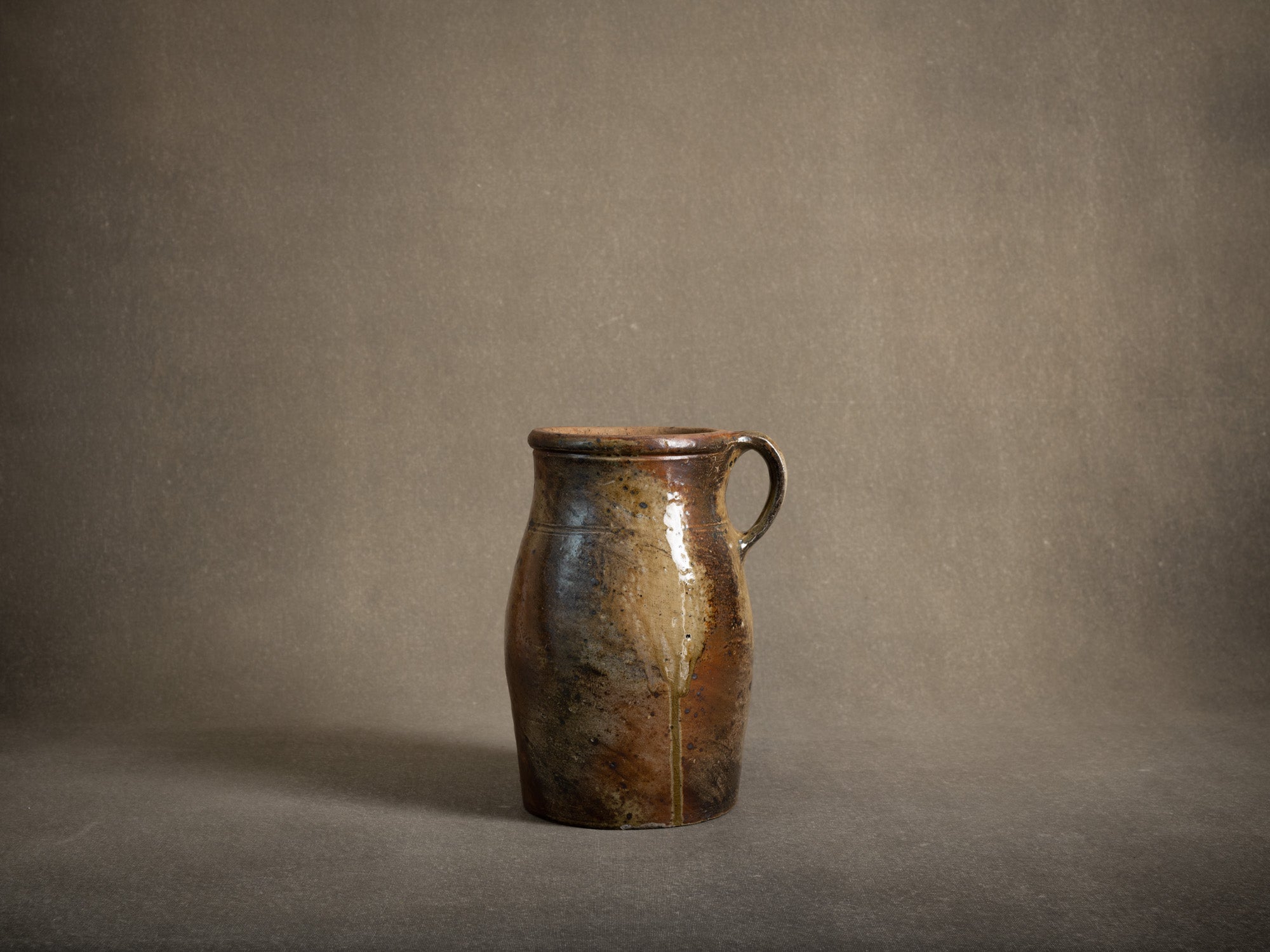 Pot à lait en grès de La Borne, France (XIXe siècle)..Large stoneware folk milk pot by anonymous La Borne potters, France (19th century)