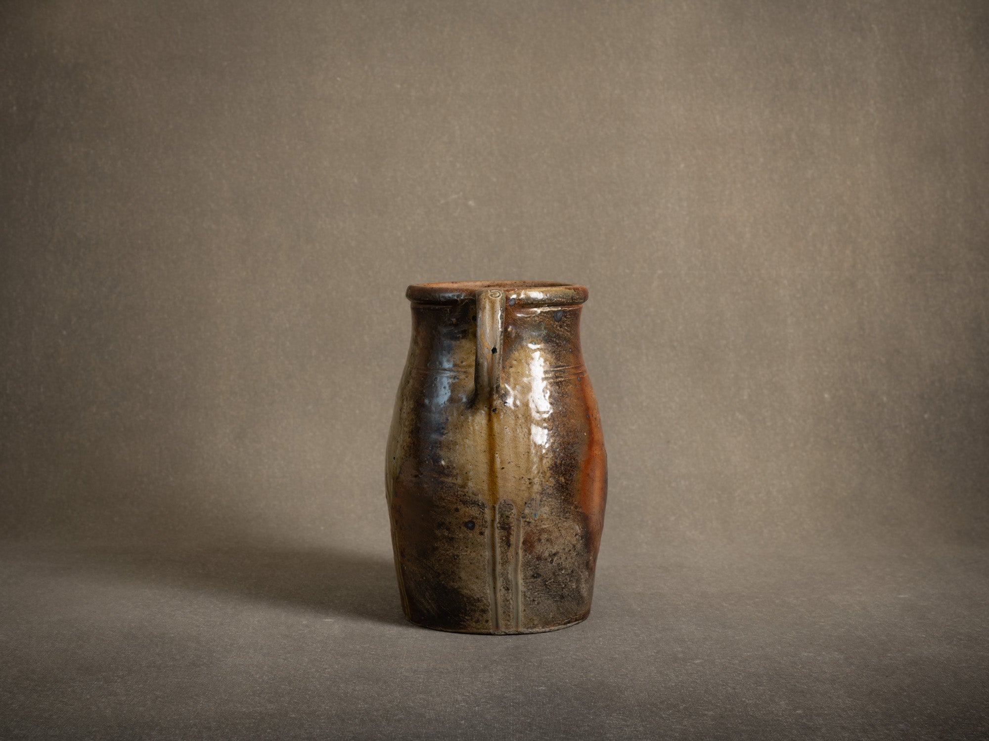 Pot à lait en grès de La Borne, France (XIXe siècle)..Large stoneware folk milk pot by anonymous La Borne potters, France (19th century)