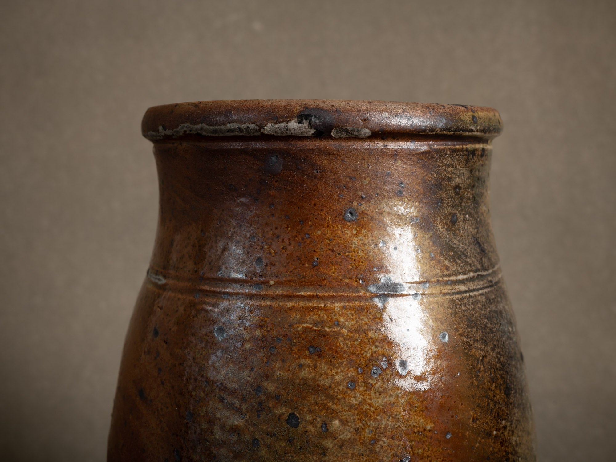Pot à lait en grès de La Borne, France (XIXe siècle)..Large stoneware folk milk pot by anonymous La Borne potters, France (19th century)