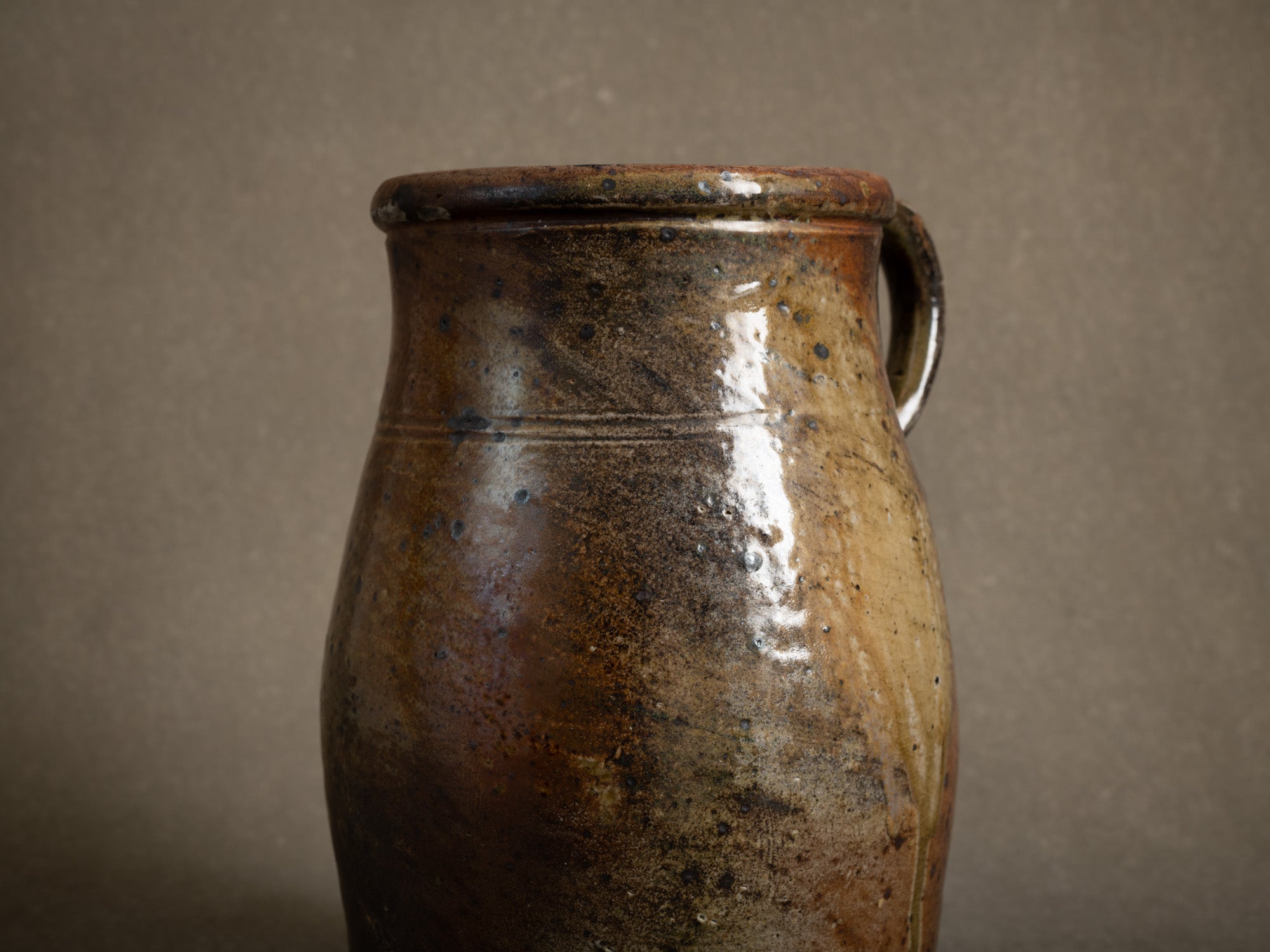 Pot à lait en grès de La Borne, France (XIXe siècle)..Large stoneware folk milk pot by anonymous La Borne potters, France (19th century)