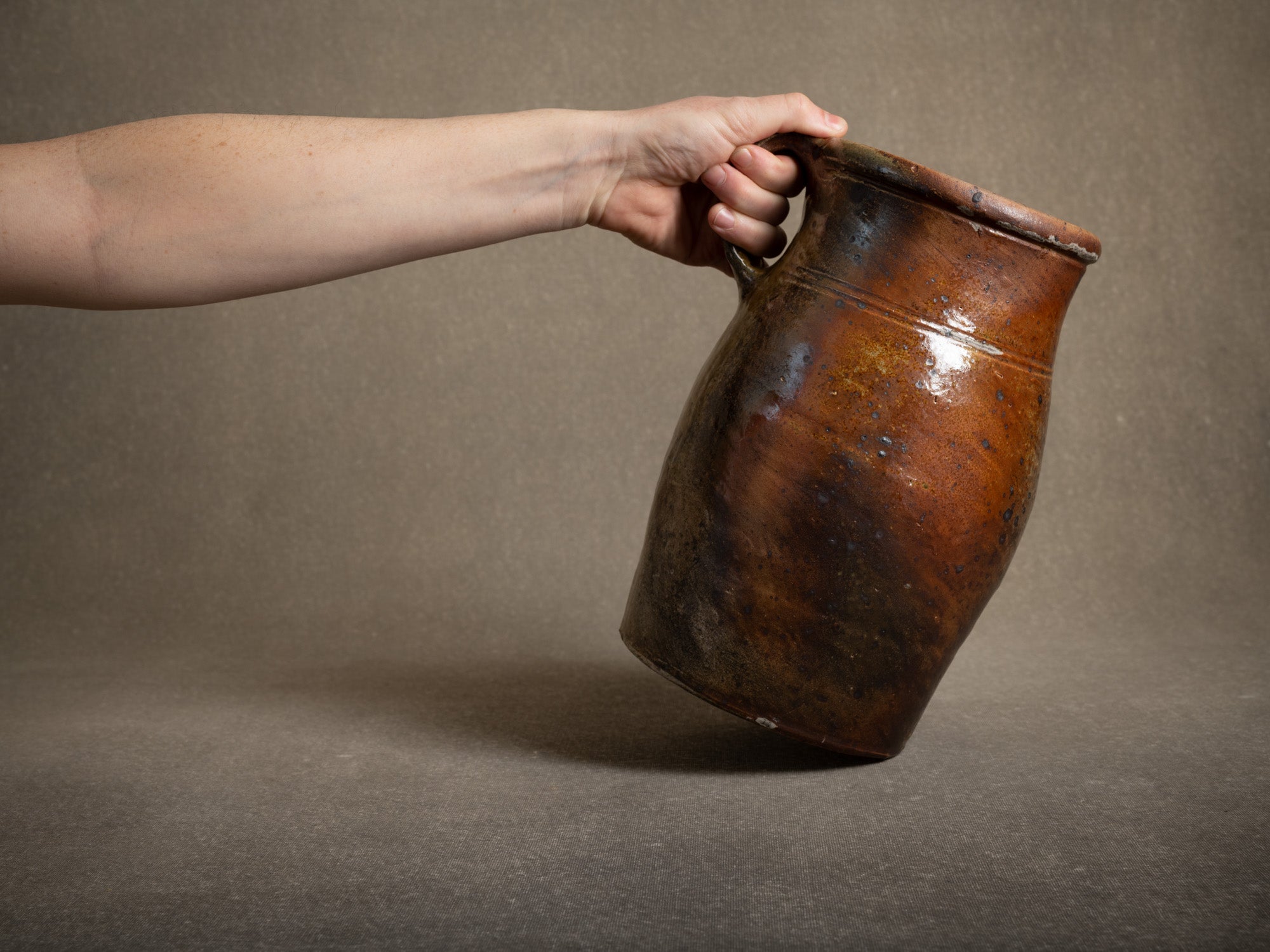 Pot à lait en grès de La Borne, France (XIXe siècle)..Large stoneware folk milk pot by anonymous La Borne potters, France (19th century)