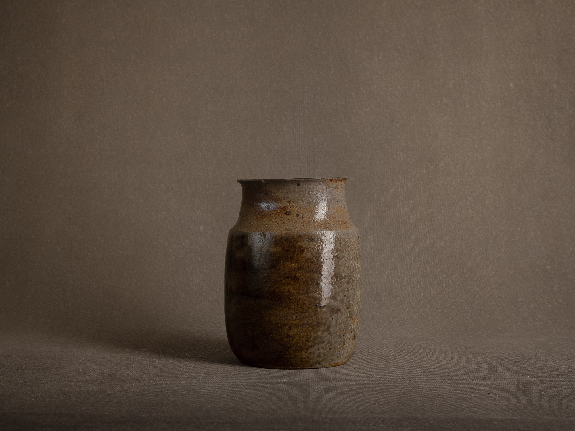 Important vase par Yves Mohy à La Borne, France (vers 1959)..Important vase by Yves Mohy in La Borne, France (circa 1959)
