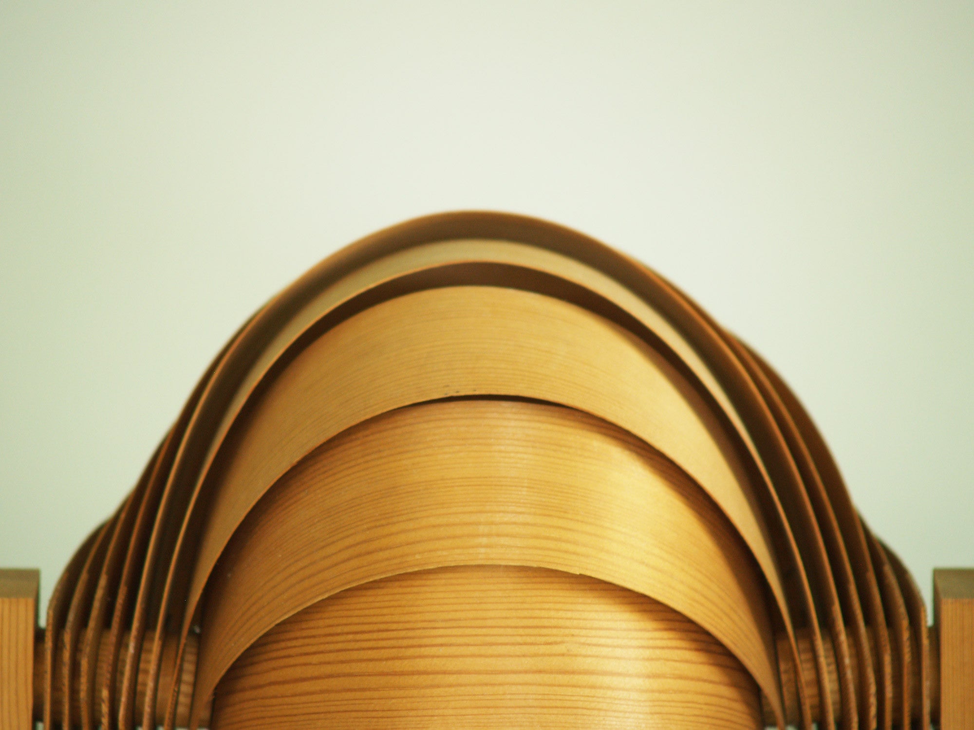 Suite de trois appliques Hans Agne Jakobsson, Suède (vers 1960)..Set of three wall sconces Hans Agne Jakobsson, Sweden (ca. 1960)