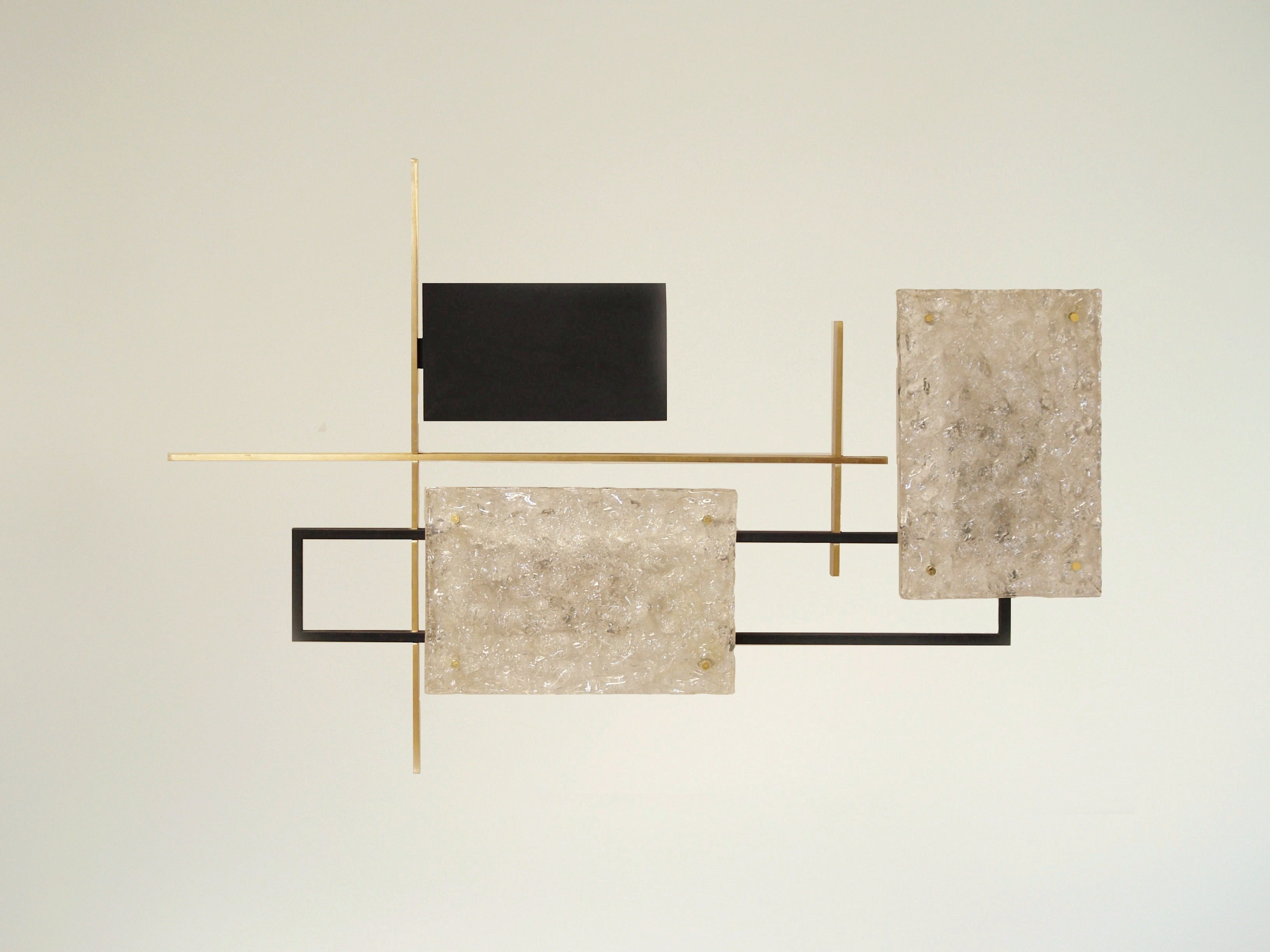 Rare applique / sculpture lumineuse murale constructiviste par Arlus, France (vers 1953)..Rare wall sconce / Lighting sculpture "Arles" by Arlus, France (circa 1953)