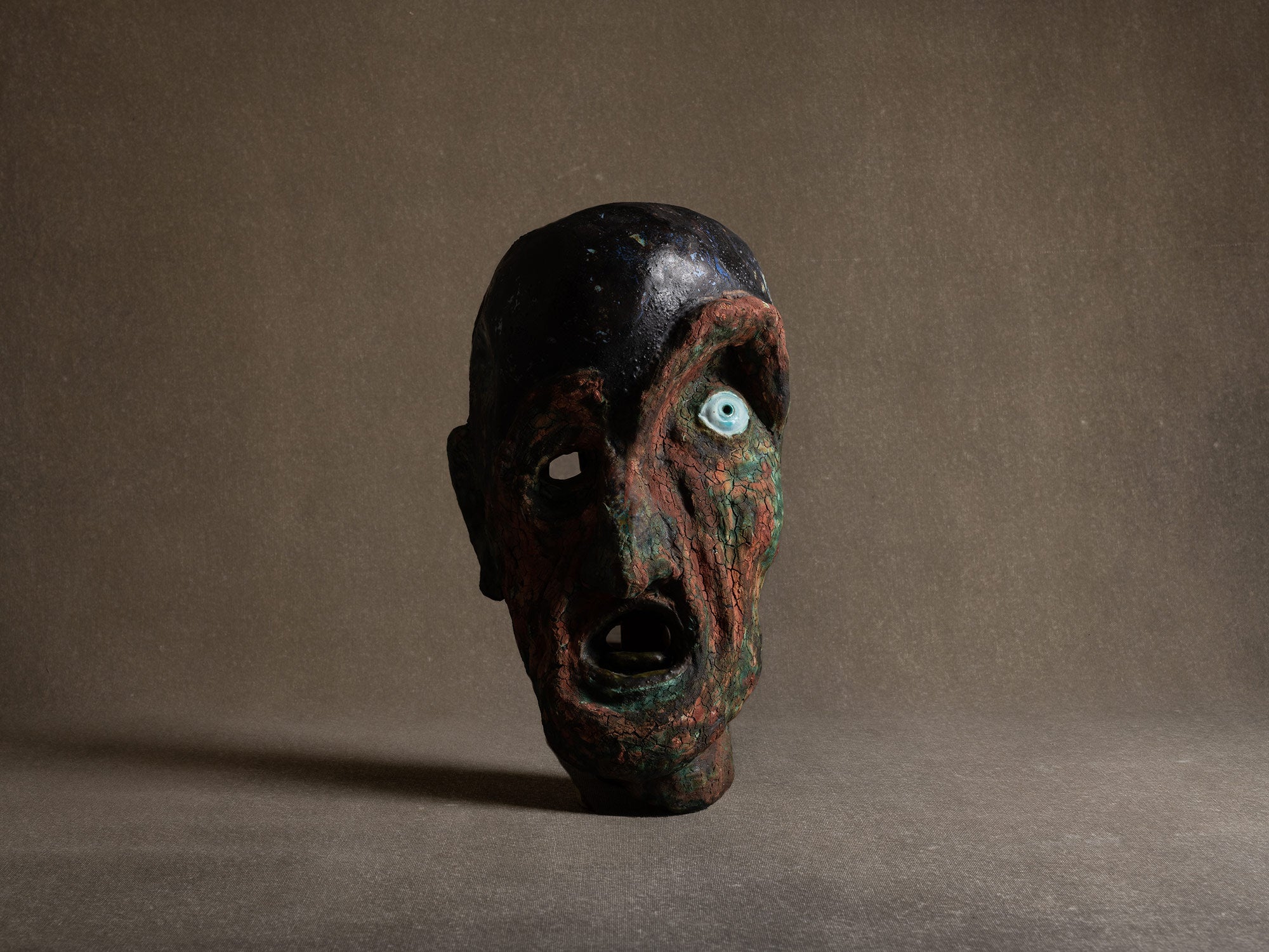 Exceptionnel masque mural de Henri‑Georges Dupetit, France (vers 1965)..Outstanding mask by Henri‑Georges Dupetit, France (circa 1965)