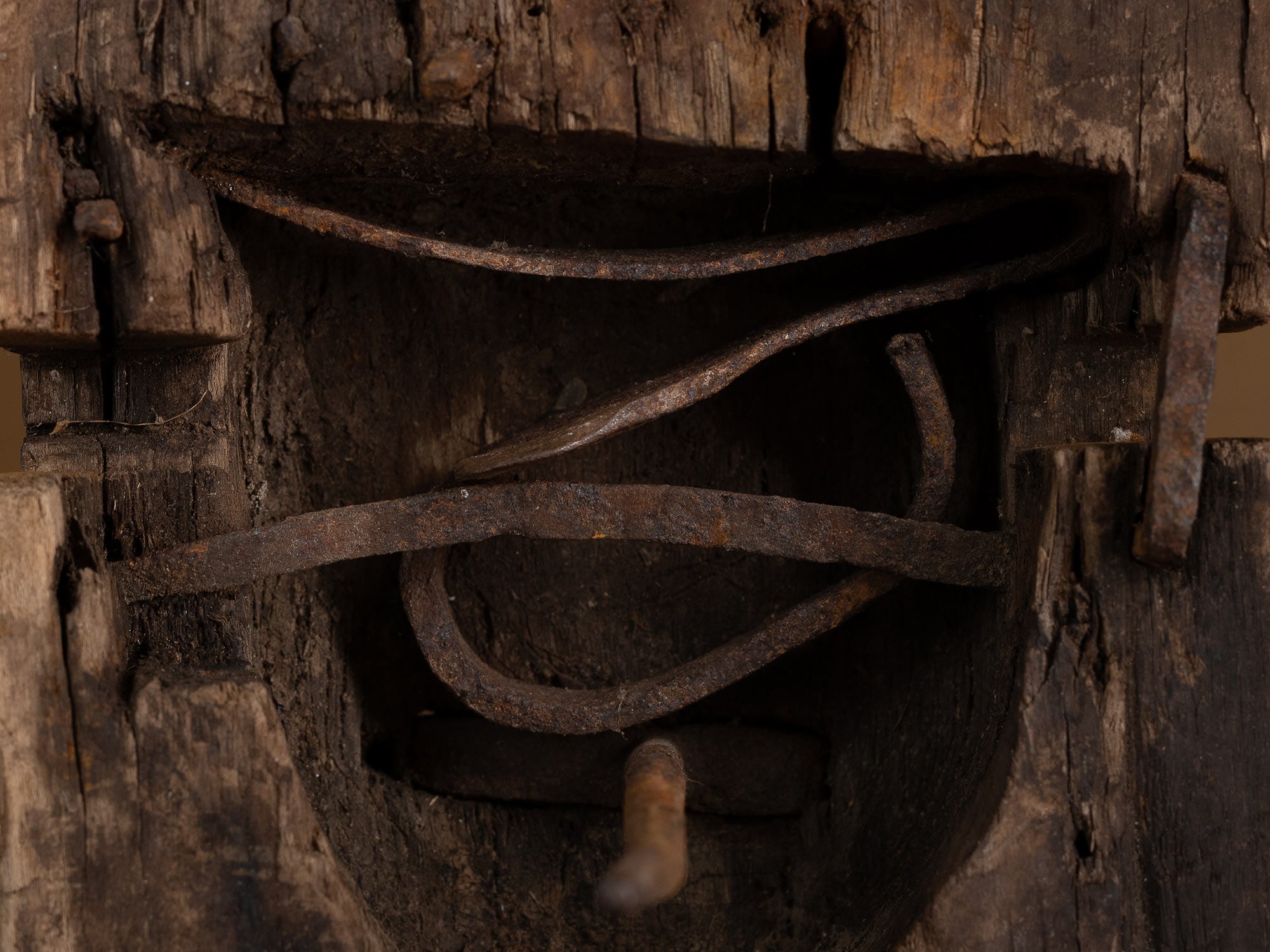 Rare serrure ancienne, art paysan, Suède (XVIIIe siècle)..Rare old lock, peasant art, Sweden (18th century)