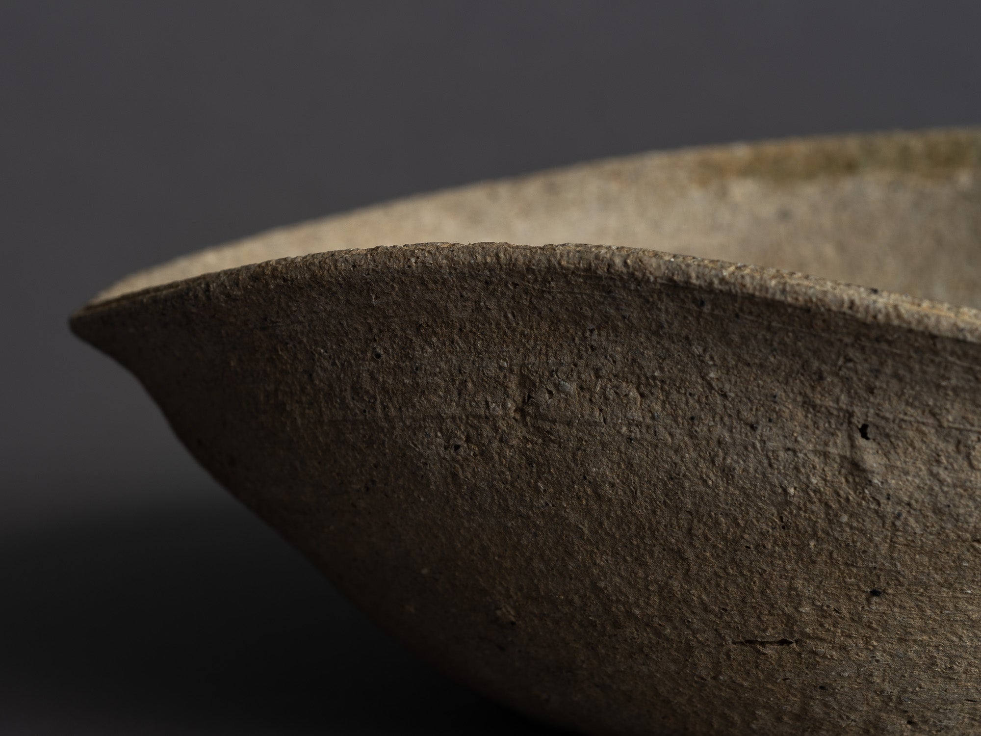 Rare bol à thé yamachawan, Japon (Époque de Heian à Kamakura)..Rare Yamachawan tea bowl, Japan (Heian to Kamakura Period)