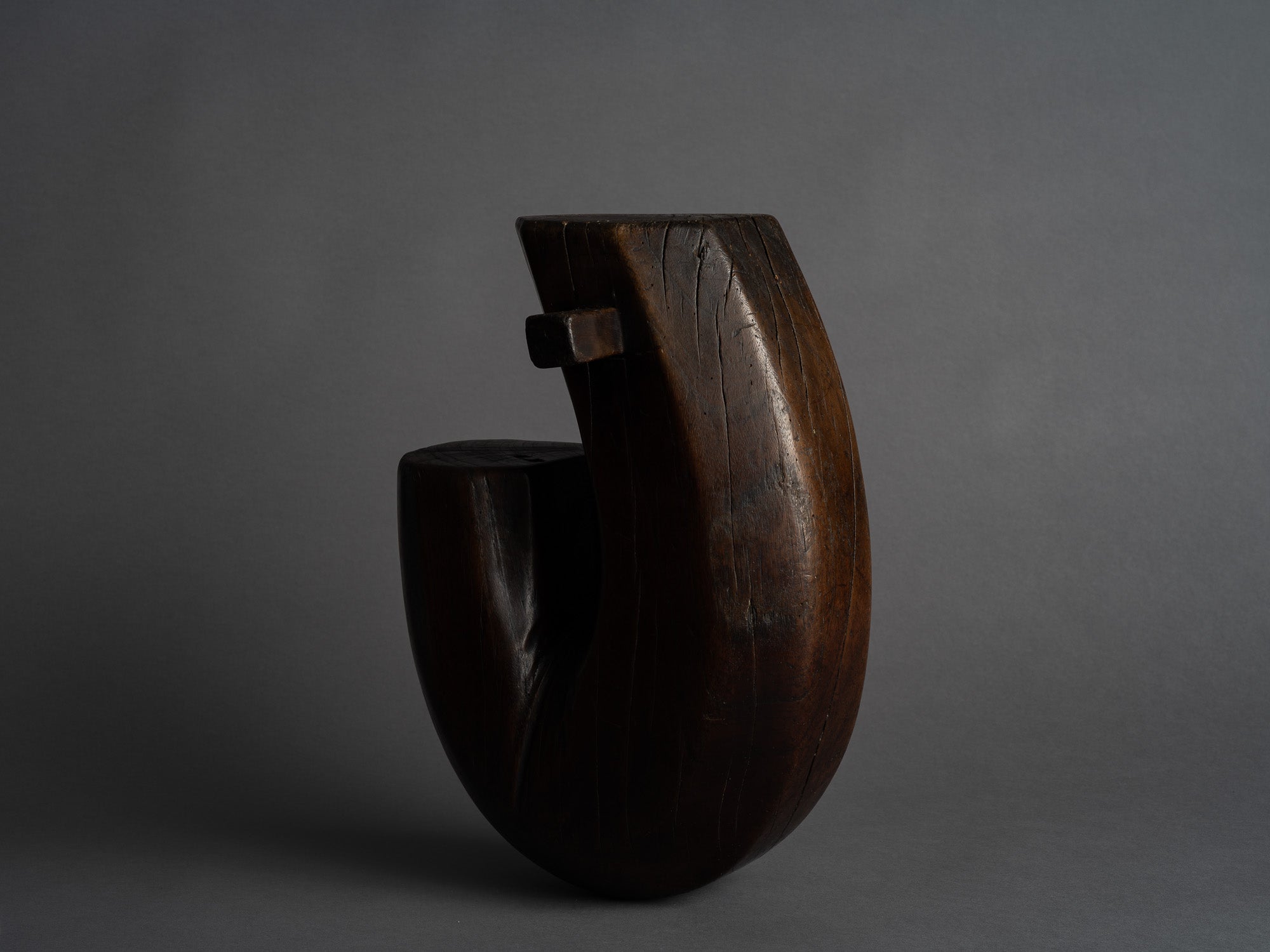 Mingei, rare crochet de crémaillère jizaikake ebisu, Japon (Époque Edo)..Rare ebisu Mingei jizaikagi hook, Japan (Edo period)