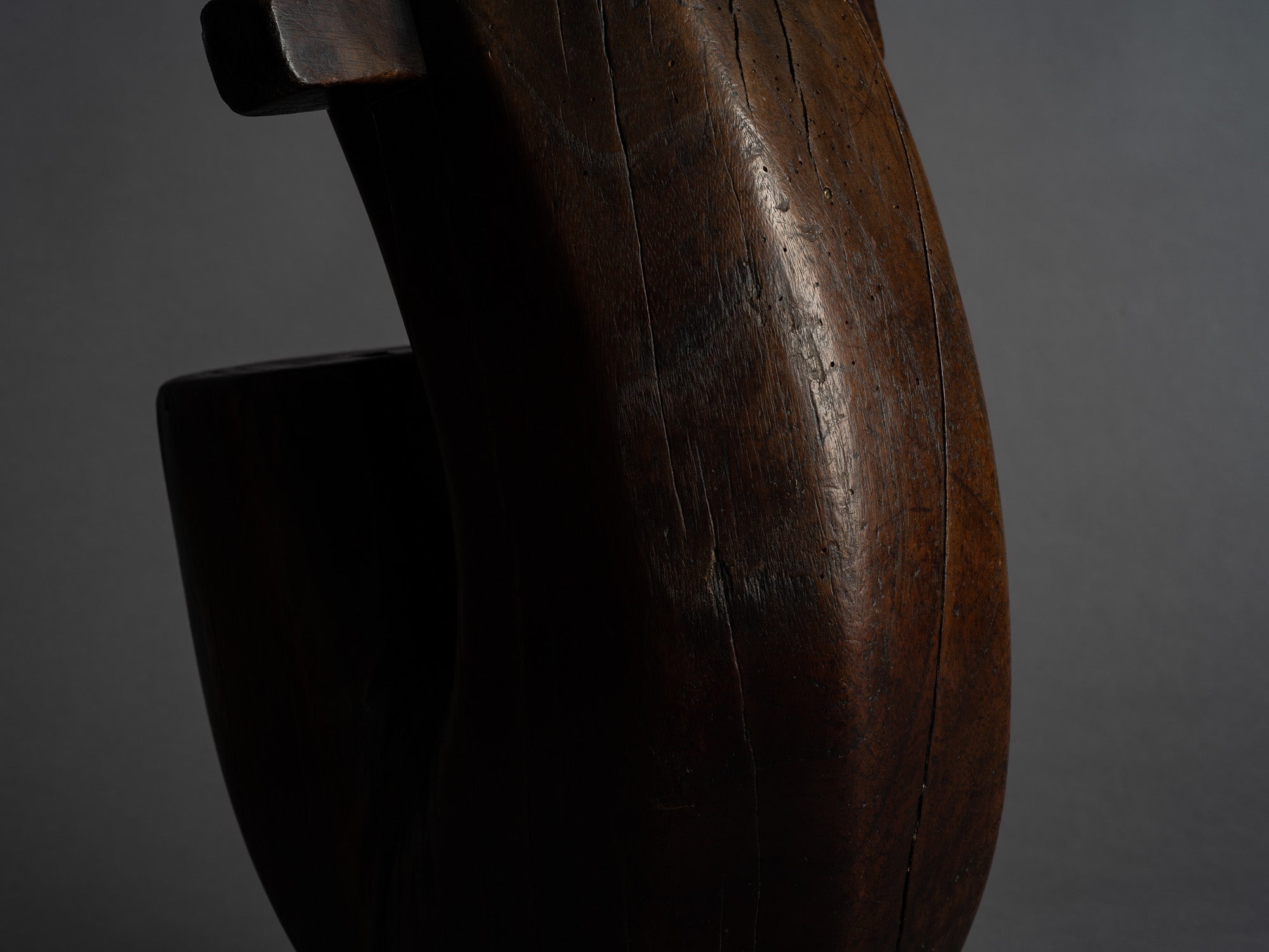Mingei, rare crochet de crémaillère jizaikake ebisu, Japon (Époque Edo)..Rare ebisu Mingei jizaikagi hook, Japan (Edo period)