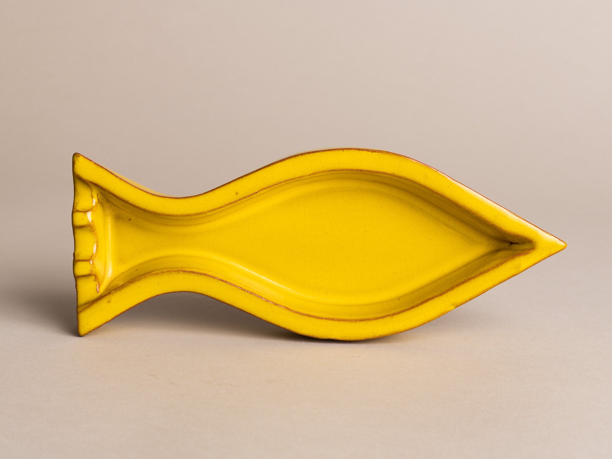 Coupe zoomorphe de Robert Picault pour Cerasarda, Italie (années 1960)..Zoomorphic bowl by Robert Picault for Cerasarda, Italy (1960)