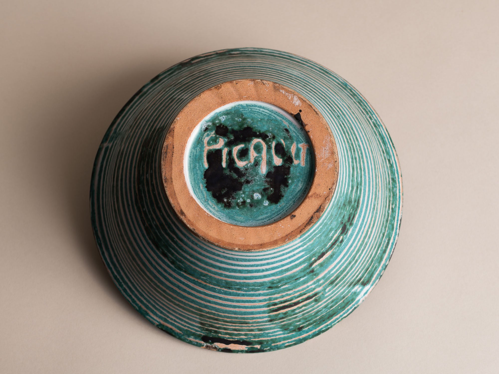 Coupe de Robert Picault, France (vers 1948)..Large Bowl by Robert Picault, France (circa 1948)