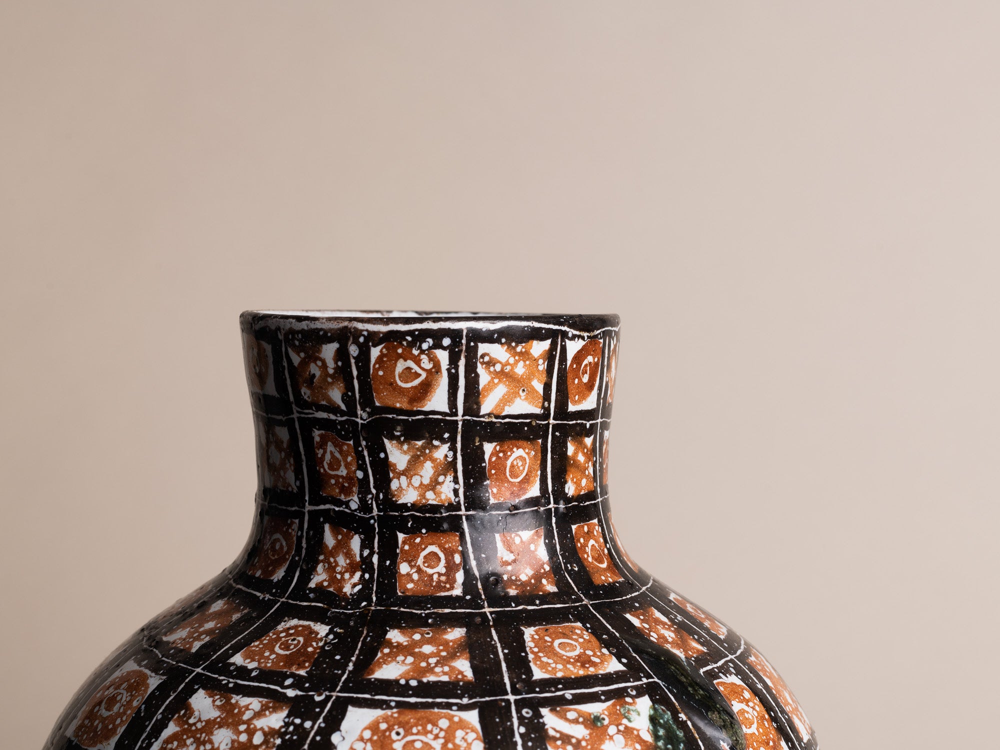 Rare grand vase de Robert Picault, France (vers 1948)..Large striped vase by Robert Picault, France (circa 1948)