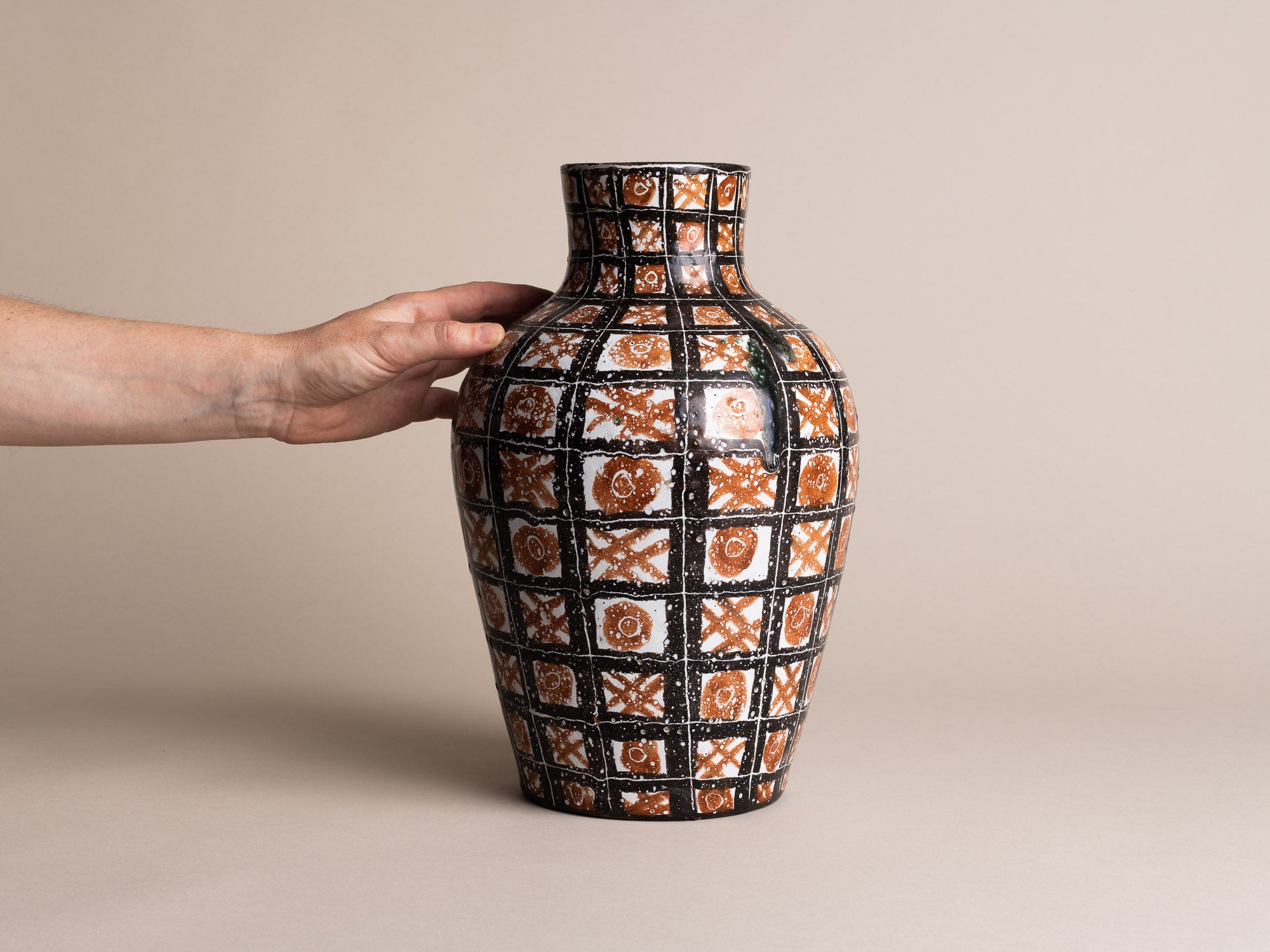 Rare grand vase de Robert Picault, France (vers 1948)..Large striped vase by Robert Picault, France (circa 1948)