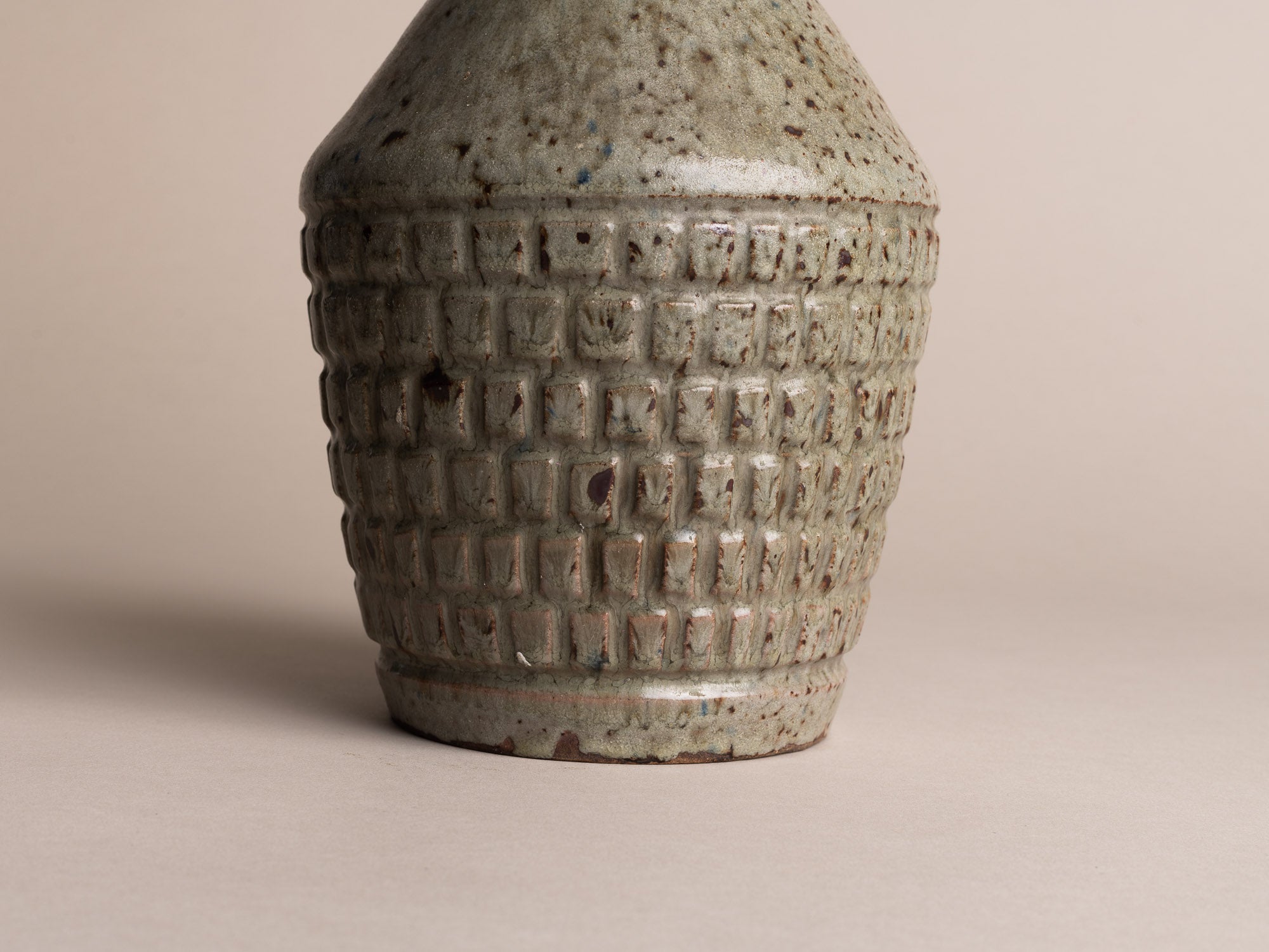 Rare vase en grès de Robert Picault, France (vers 1960)..Rare stoneware vase by Robert Picault, France (circa 1960)