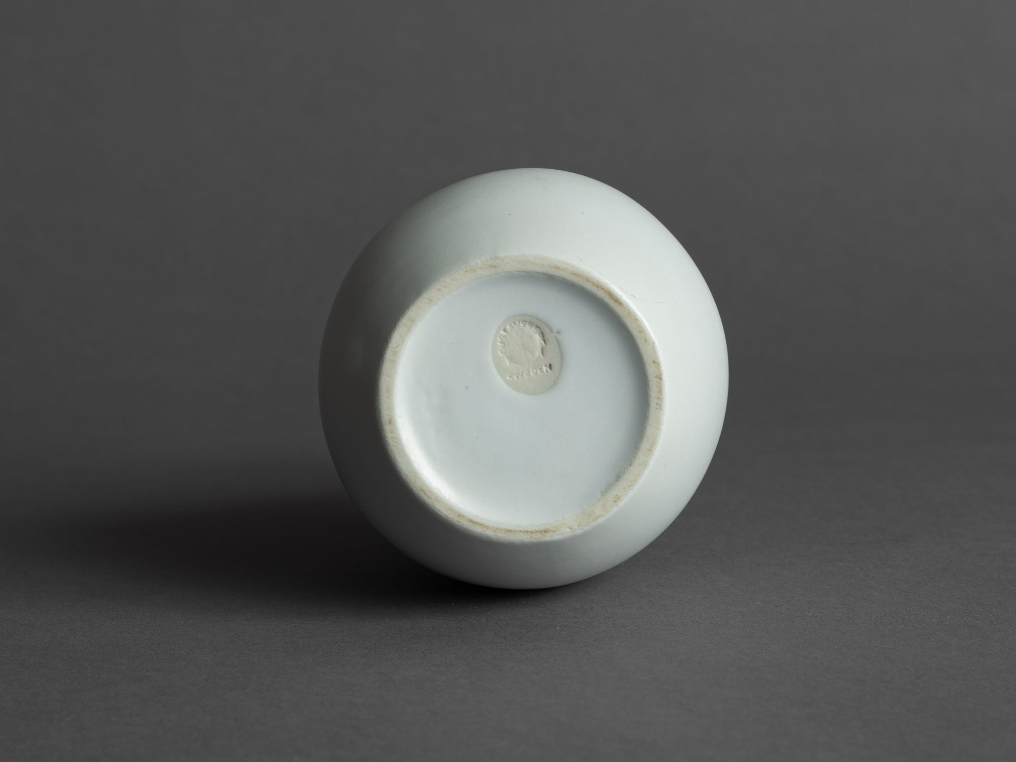 Vase Pungo de Stig Lindberg pour Gustavsberg, Suède (vers 1955)..Pungo Vase by Stig Lindberg for Gustavsberg, Sweden (circa 1955)