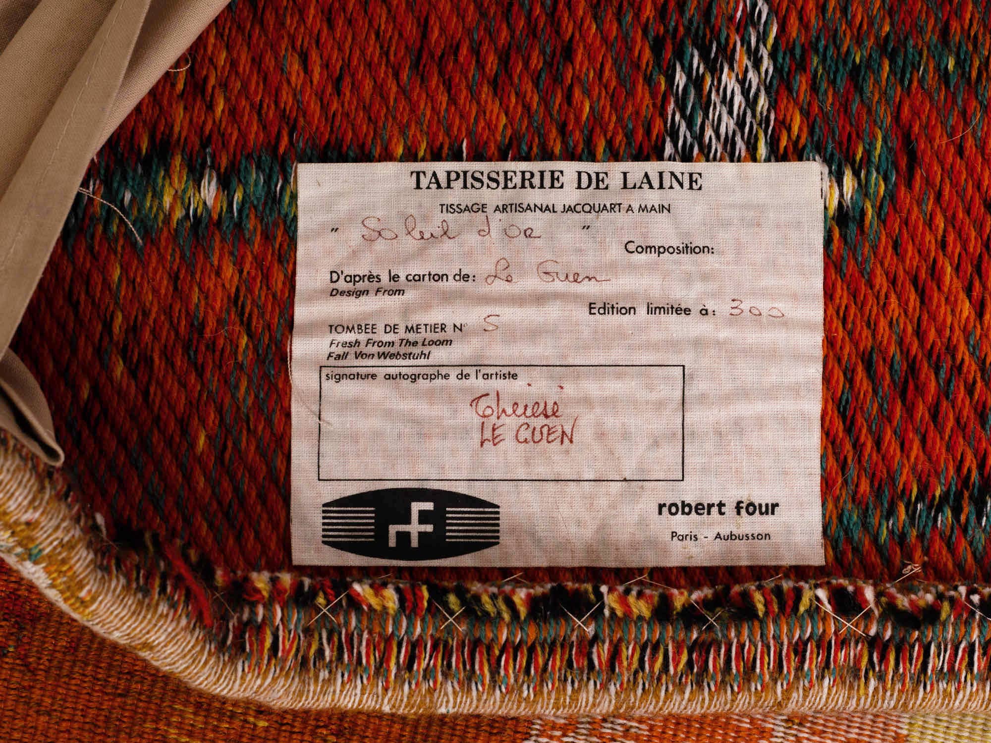 Tapisserie "Soleil d'or" de Thérèse Le Guen pour Robert Four, France (vers 1965)..Wall tapestry "soleil d'or" by Thérèse Le Guen for Robert Four, France (circa 1965)