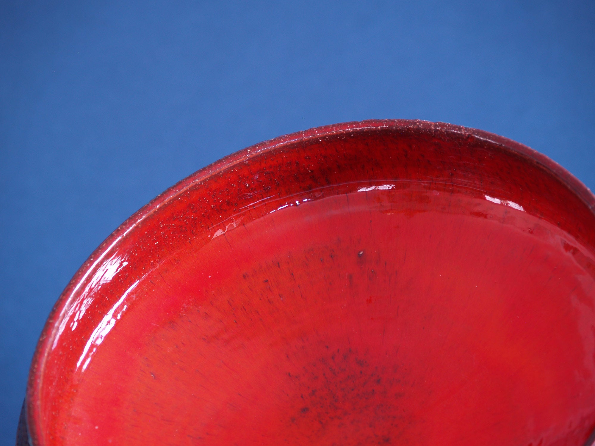 Grande coupe de Rogier Vandeweghe pour Amphora, Belgique (vers 1963)..Huge bowl by Rogier Vandeweghe for Amphora, Belgium (circa 1963)