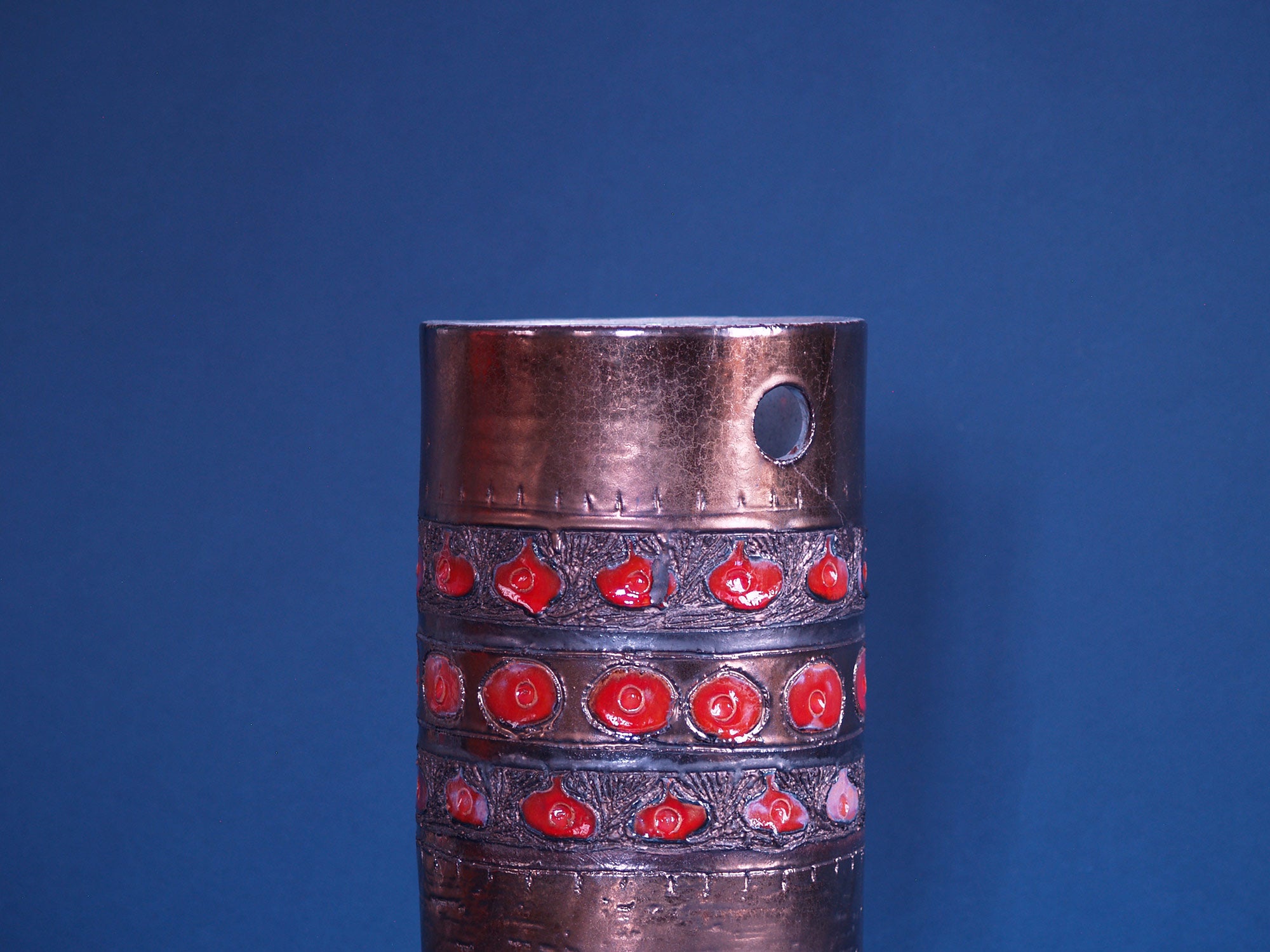 Monumental vase de sol par Elisabeth Vandeweghe pour Perignem, Belgique (vers 1967-70)..Huge floor Vase by Elisabeth Vandeweghe for Perignem, Belgium (circa 1967-70)
