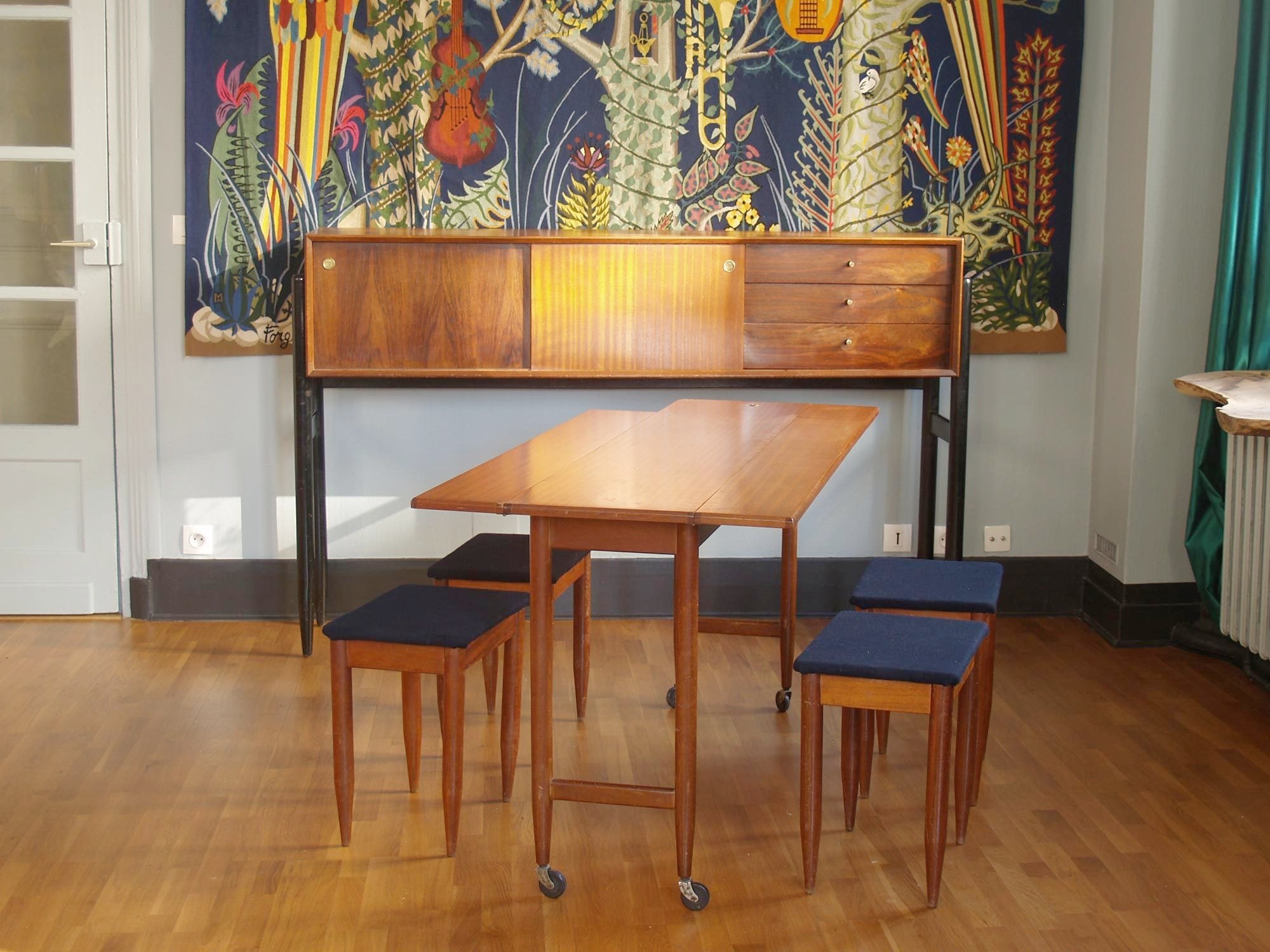 Rare unité multifonction, enfilade & salle‑à‑manger par Arthur Edwards pour White & Newton Ltd, Royaume‑Uni (vers 1958)..Rare Unit combo, Sideboard & Dining Room set by Arthur Edwards for White & Newton Ltd, United Kingdom (ca. 1958)