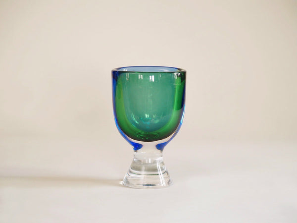 Vase Calice de Göran Wärff pour Kosta, Suède (vers 1968)..Vase by Göran Wärff for Kosta, Sweden (circa 1968)