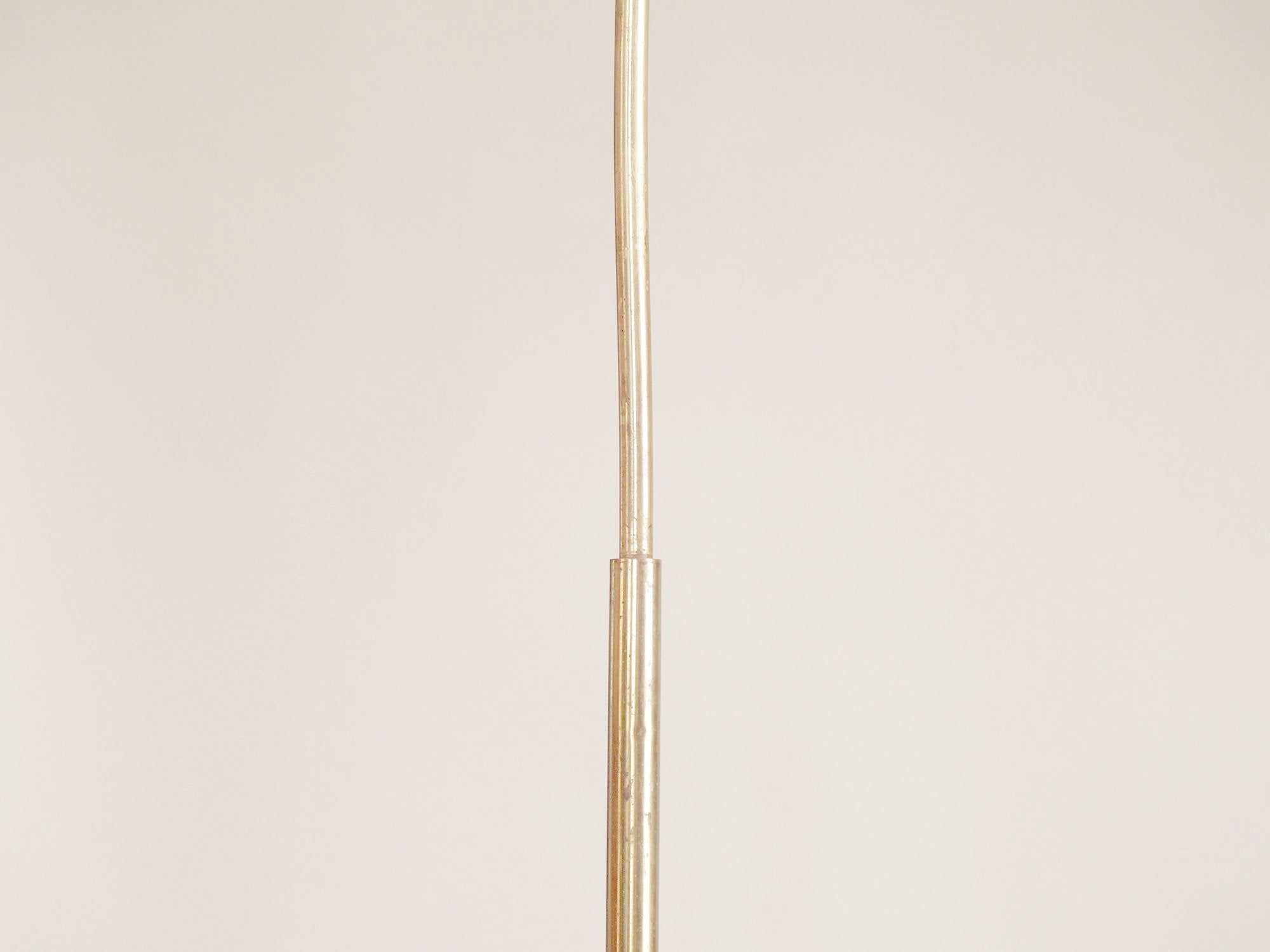 Grand lampadaire moderniste par Stablet, France (vers 1930-50)..Modernist Stablet floor lamp, France (circa 1930-50)