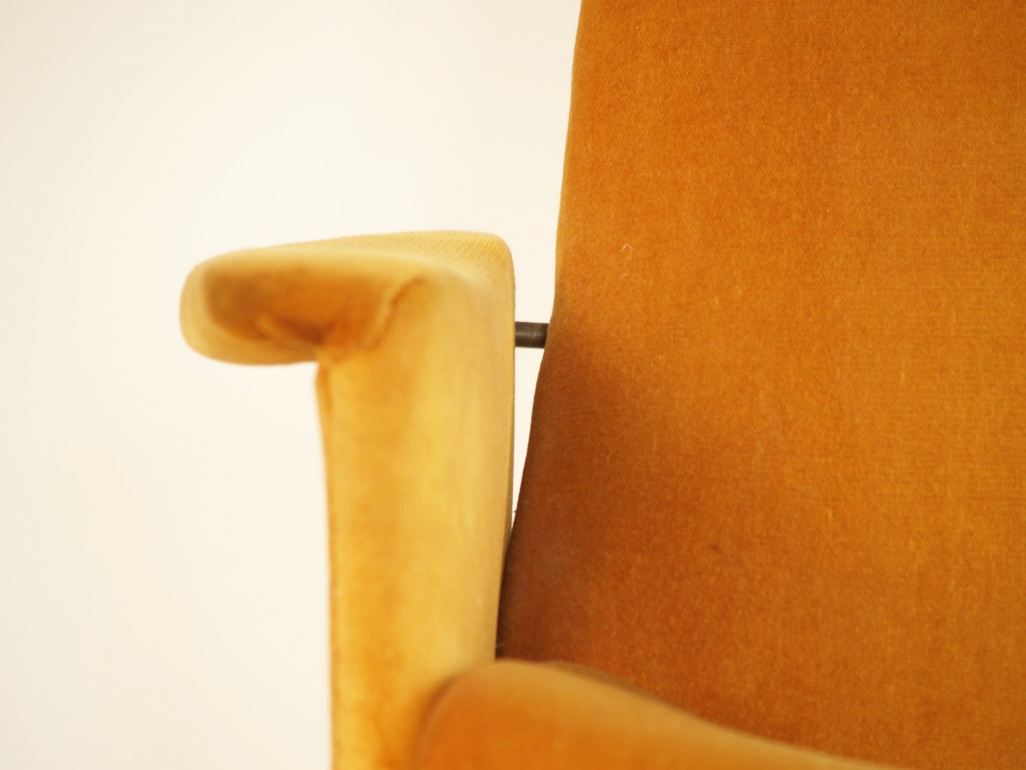 Paire de fauteuils SK660 par Pierre Guariche pour Steiner, France (1953)..Pair of SK660 chairs by Pierre Guariche for Steiner, France (1953)