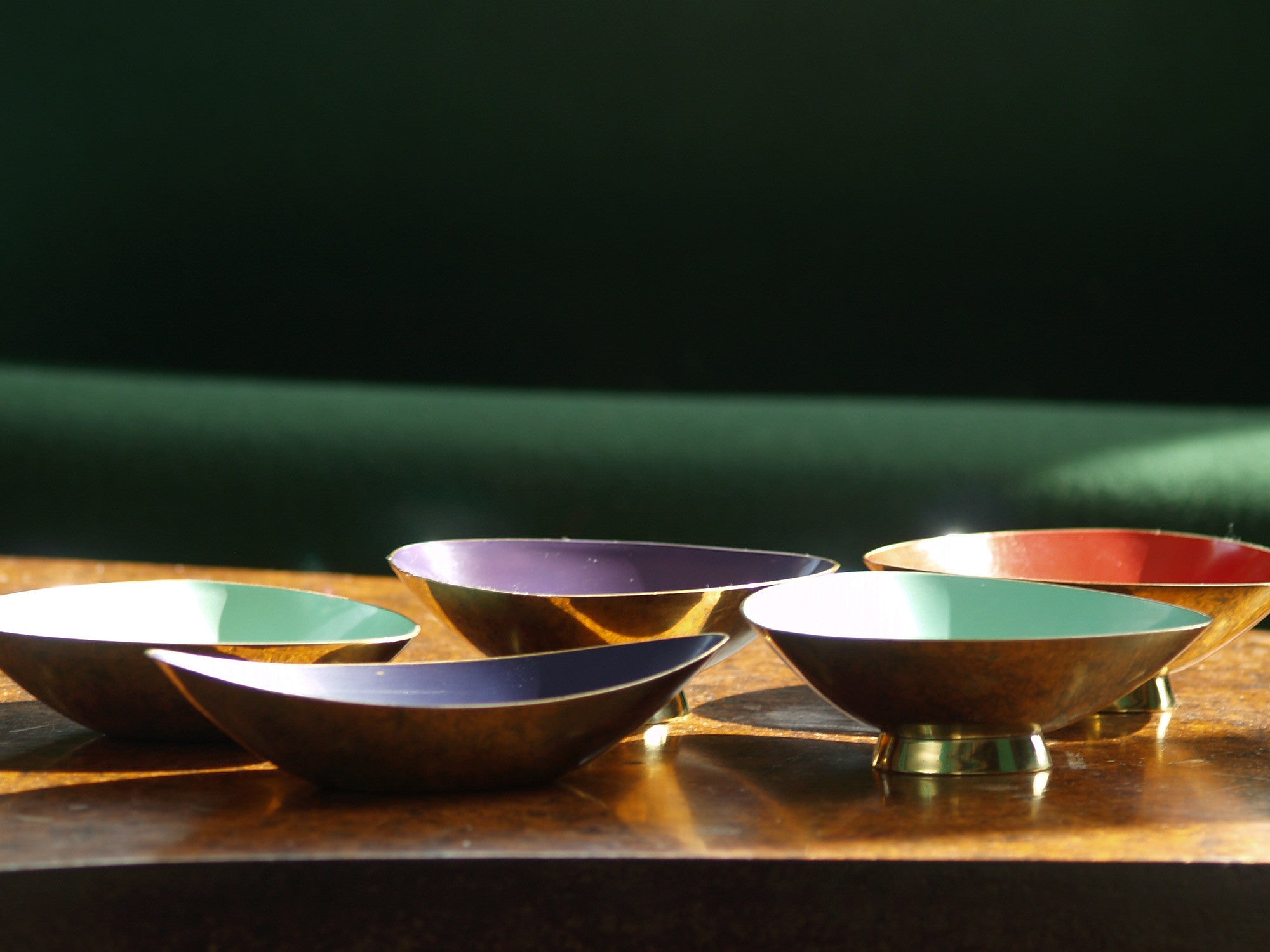 Ensemble de coupes de Gunnar Ander pour Ystad Metall, Suède (années 1950)..Set of Bowls by Gunnar Ander for Ystad Metall, Sweden (circa 1950)