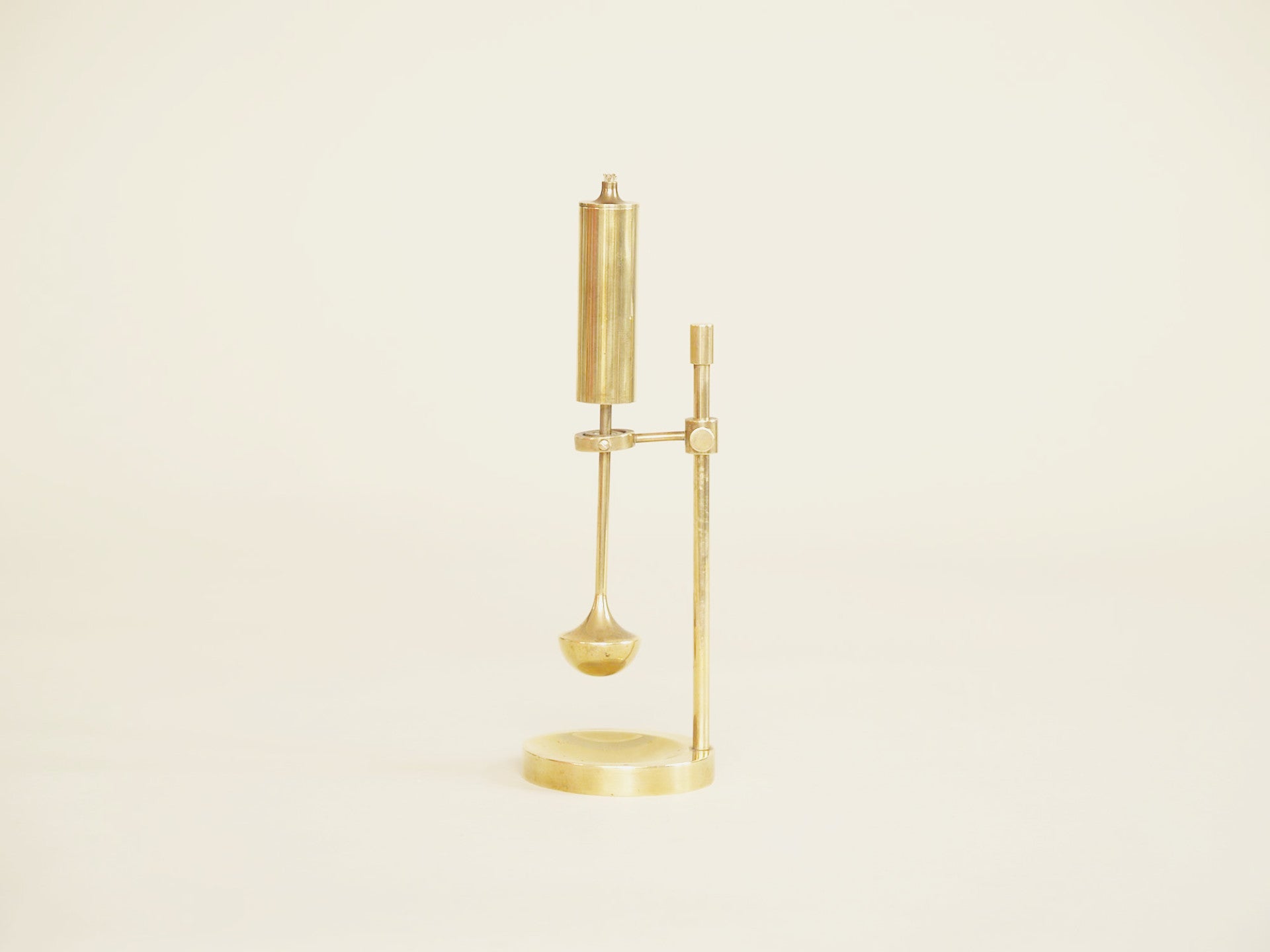 Lampe à huile / bougeoir gyroscopique "Copenhagen" de Ilse D. Ammonsen, Danemark (vers 1950)..Gyro Oil lamp / Candle holder "Copenhagen" by Ilse D. Ammonsen, Denmark (circa 1950)