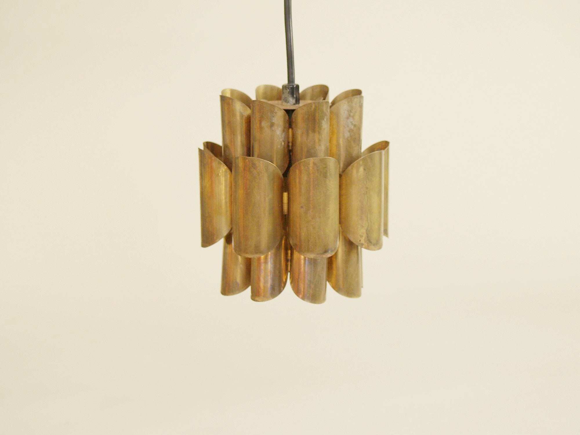Paire de suspensions par Thorsten Orrling pour Hans-Agne Jakobsson, Suède (vers 1960)..Ceiling light set by Thorsten Orrling pour Hans-Agne Jakobsson, Sweden (circa 1960)