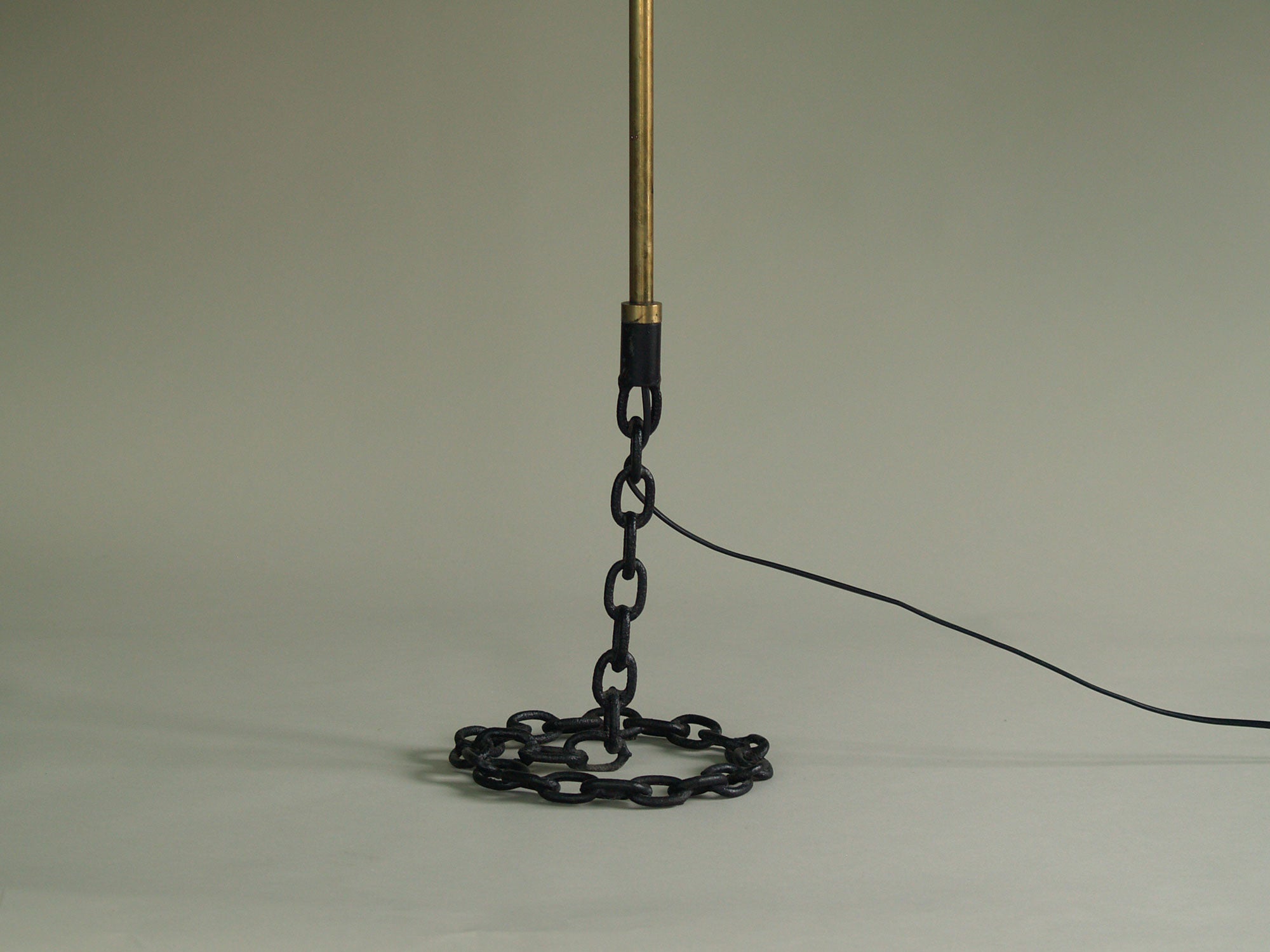 Lampadaire brutaliste «chaînes», France (années 1960)..Brutalist Floor lamp, France (1960)