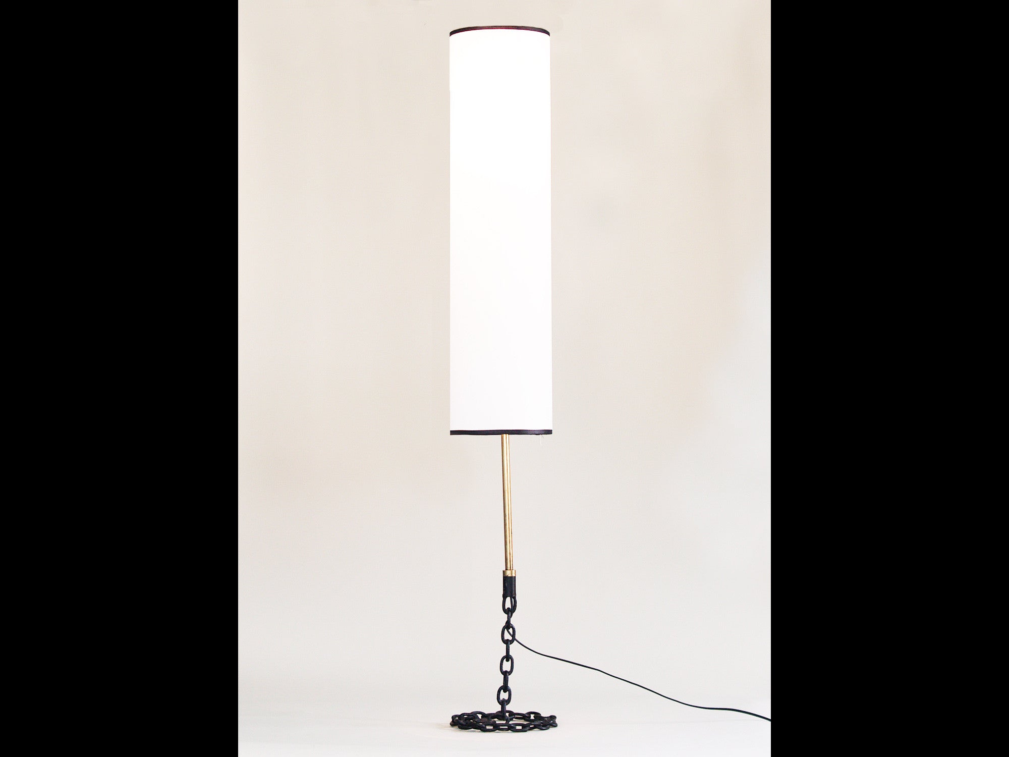 Lampadaire brutaliste «chaînes», France (années 1960)..Brutalist Floor lamp, France (1960)