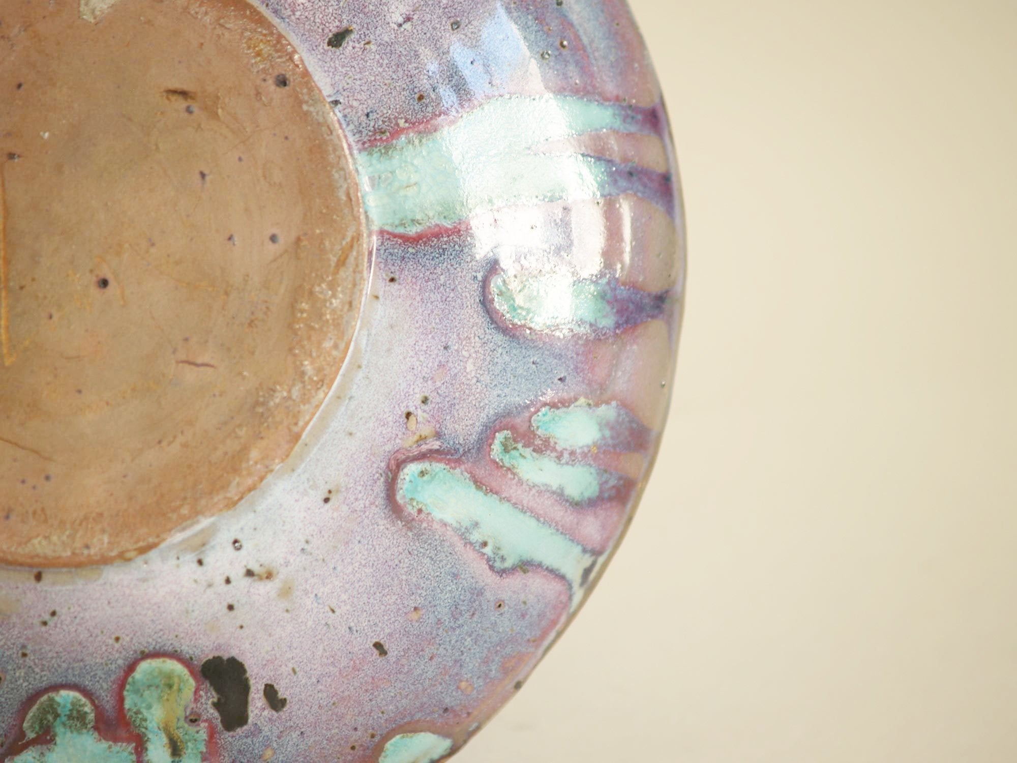 Rare coupe japoniste d'Eugène Lion pour Primavera, France (vers 1915‑20)..Japonisme Bowl by Eugène Lion for Primavera, France (ca. 1915‑20)