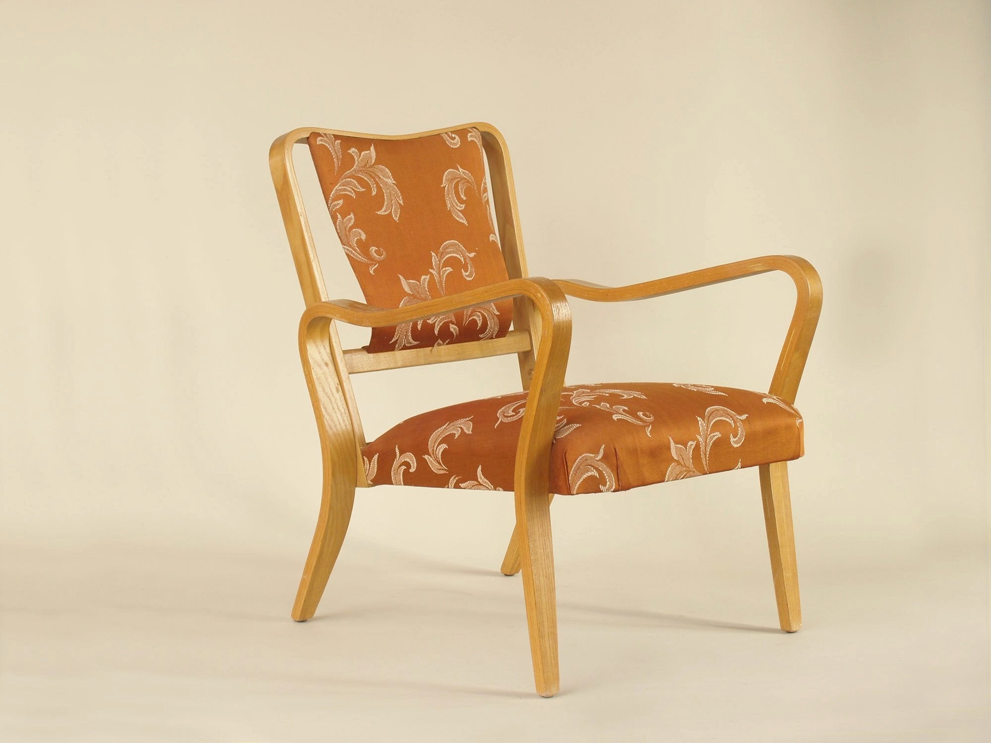 Rare paire de fauteuils Linden par G.A. Jenkins pour Thonet & Packet Furniture, Royaume-Uni (vers 1948)..Rare plywood Linden armchairs by G.A. Jenkins for Thonet & Packet Furniture, set of 2, United Kingdom (circa 1948)