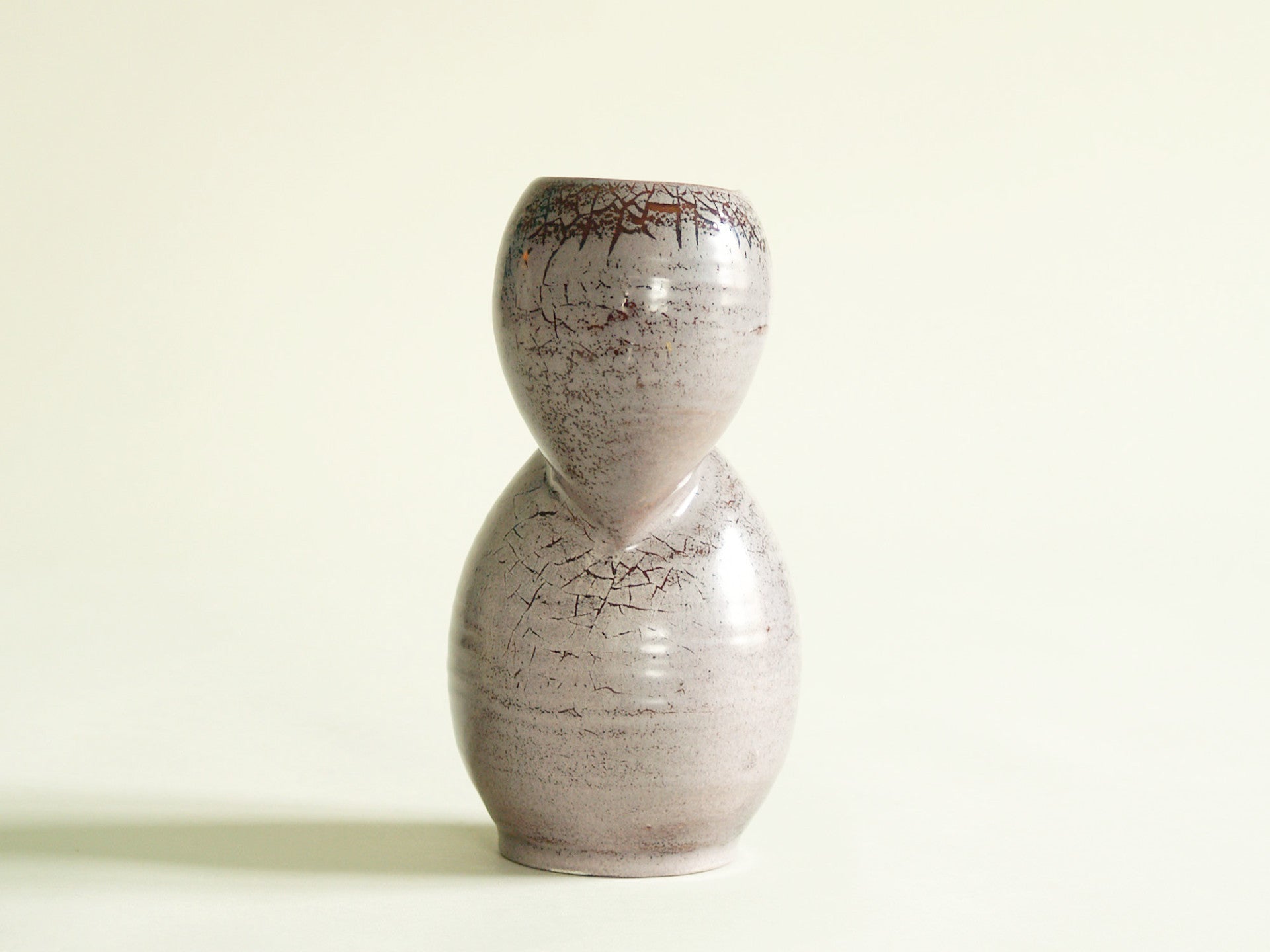 Vase‑Pichet «péruvien» des Potiers d'Accolay, France (vers 1955)..Preclumbian style Vase‑Pitcher by les Potiers d'Accolay, France (ca 1955)