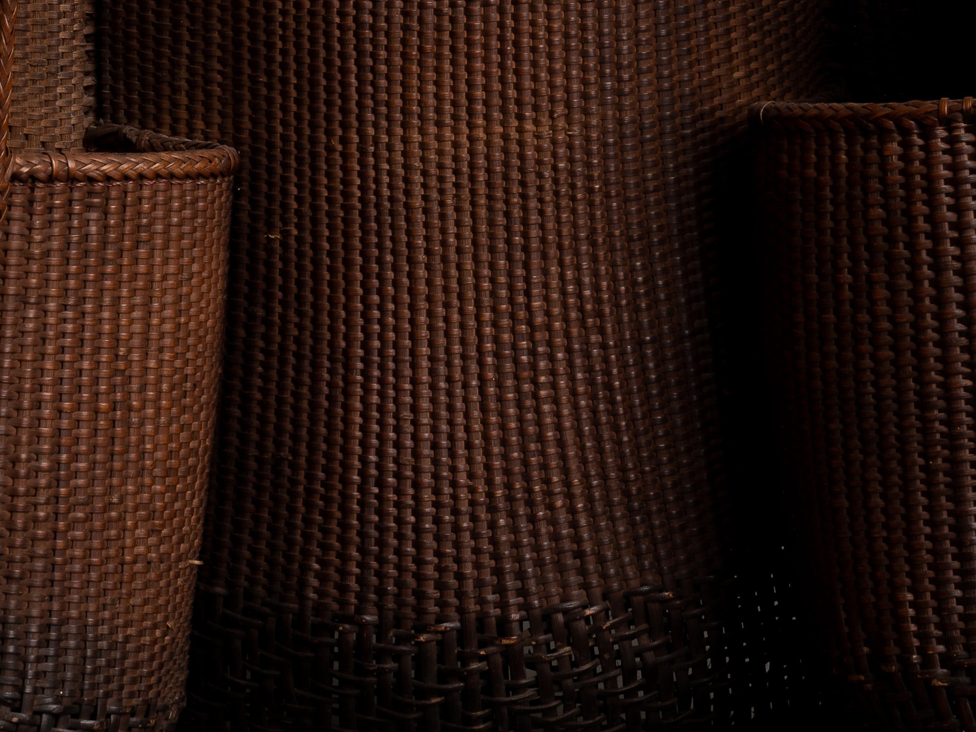 Panier hotte à tabac en bambou, Vietnam (milieu du XXe siècle)..Bamboo tobacco basket, Vietnam (mid-20th century)