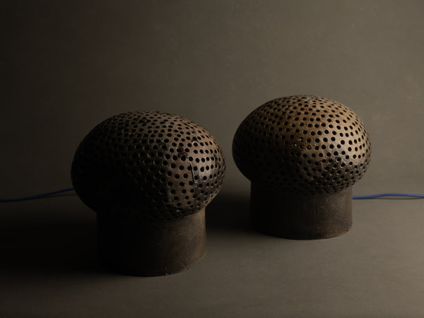 Mitate, paire de lampes sculpturales biomorphiques, France..Mitate, Pair of Biomorphic saltglazed stoneware sculptural Lamp, France